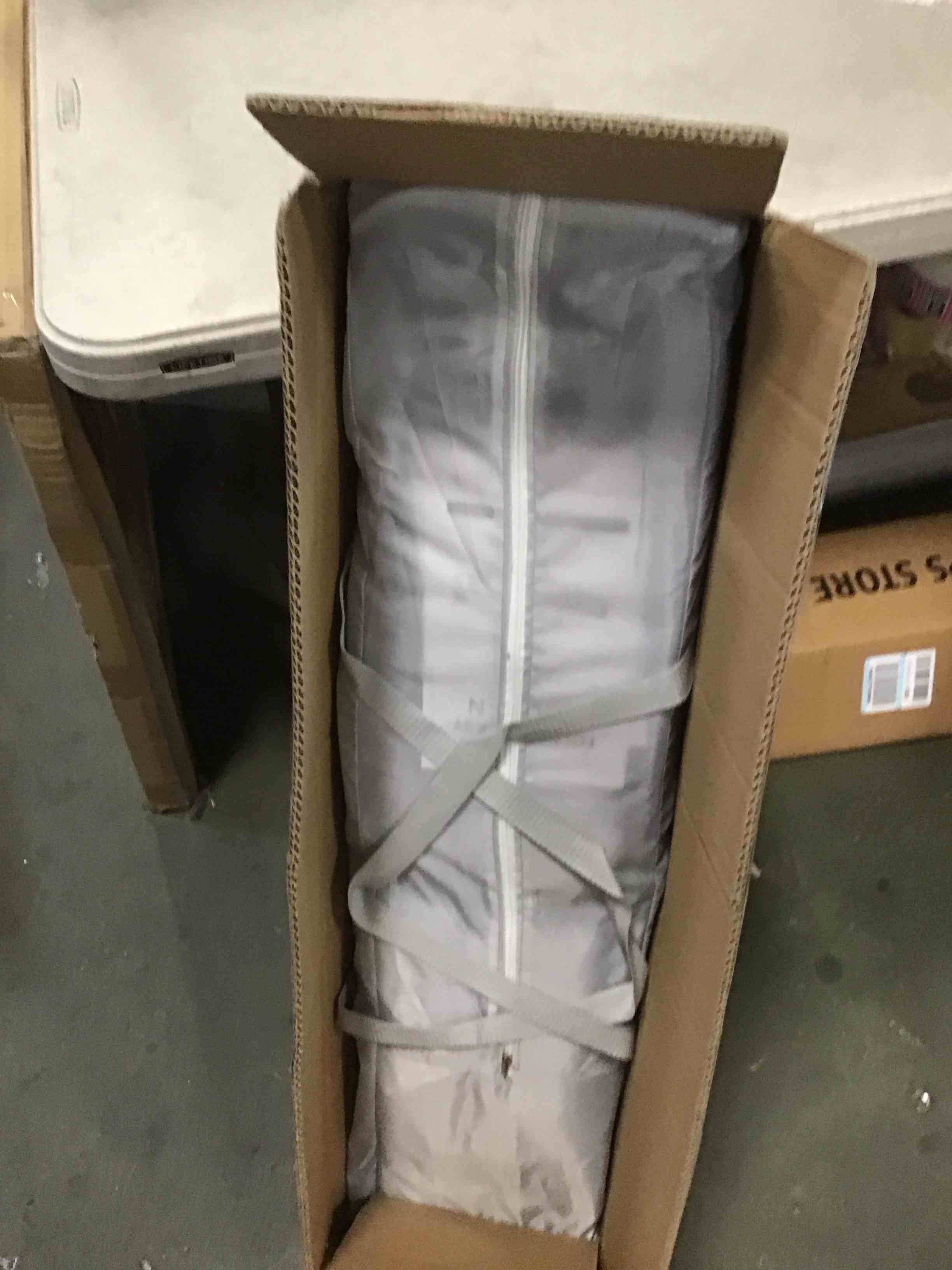 https://s3.amazonaws.com/lotting-images-prod/bidfta/PPE2117556_1738002401343.jpeg
