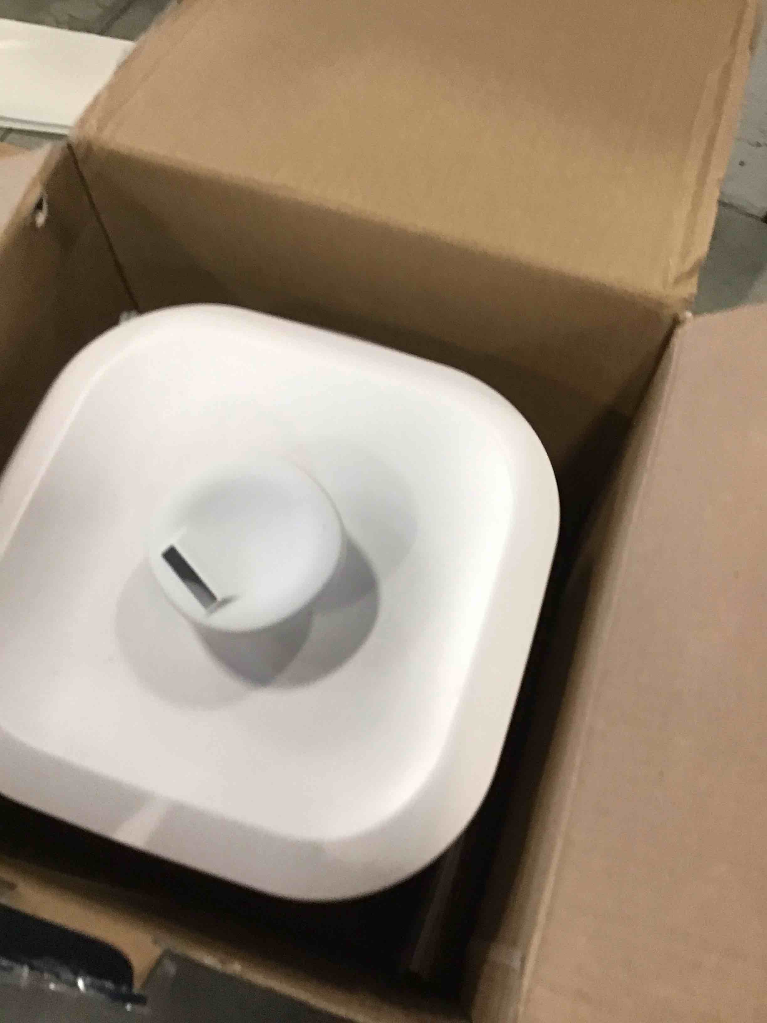 https://s3.amazonaws.com/lotting-images-prod/bidfta/PPE2117733_1738077981961.jpeg