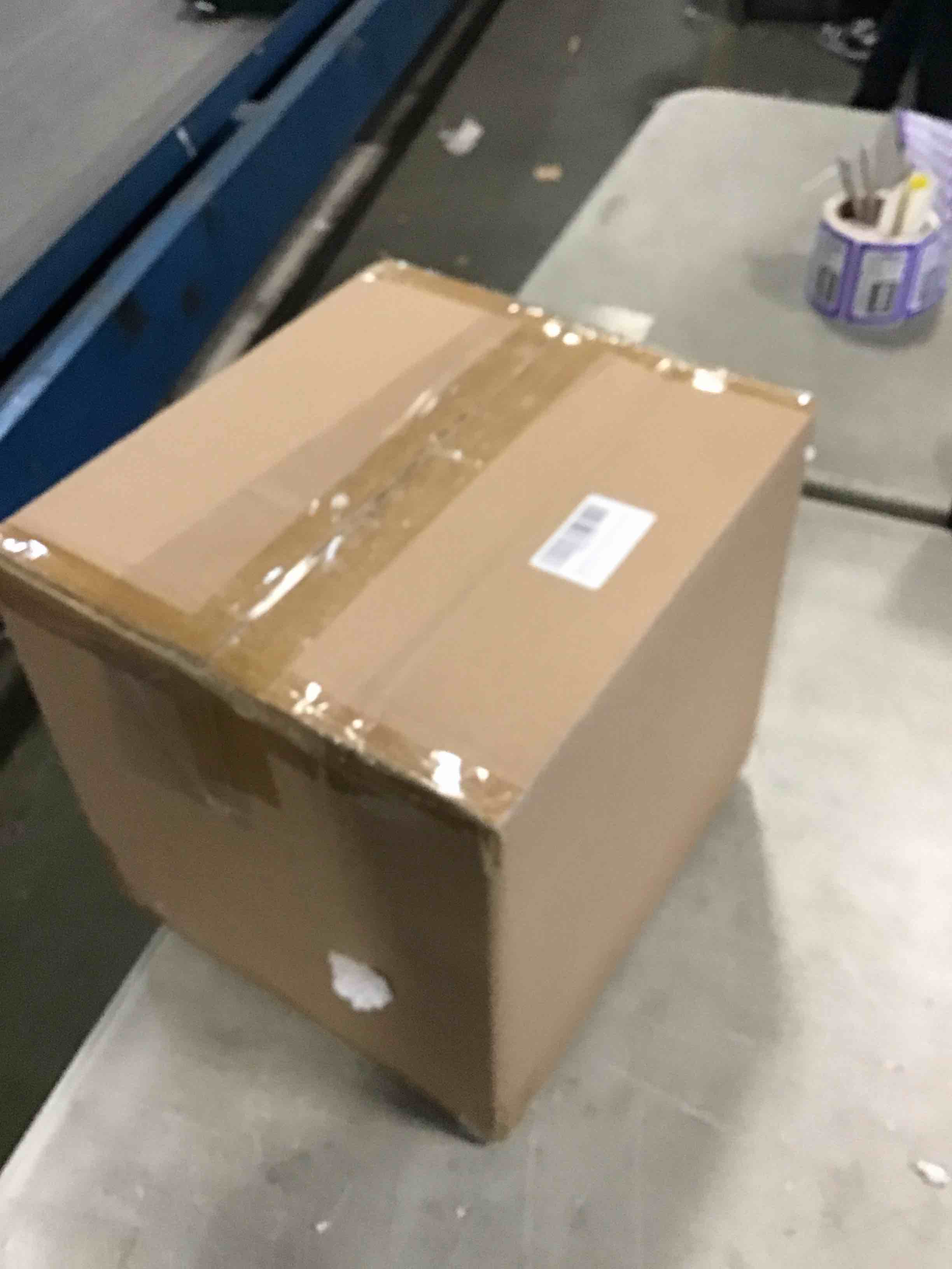 https://s3.amazonaws.com/lotting-images-prod/bidfta/PPE2118118_1738183454648.jpeg