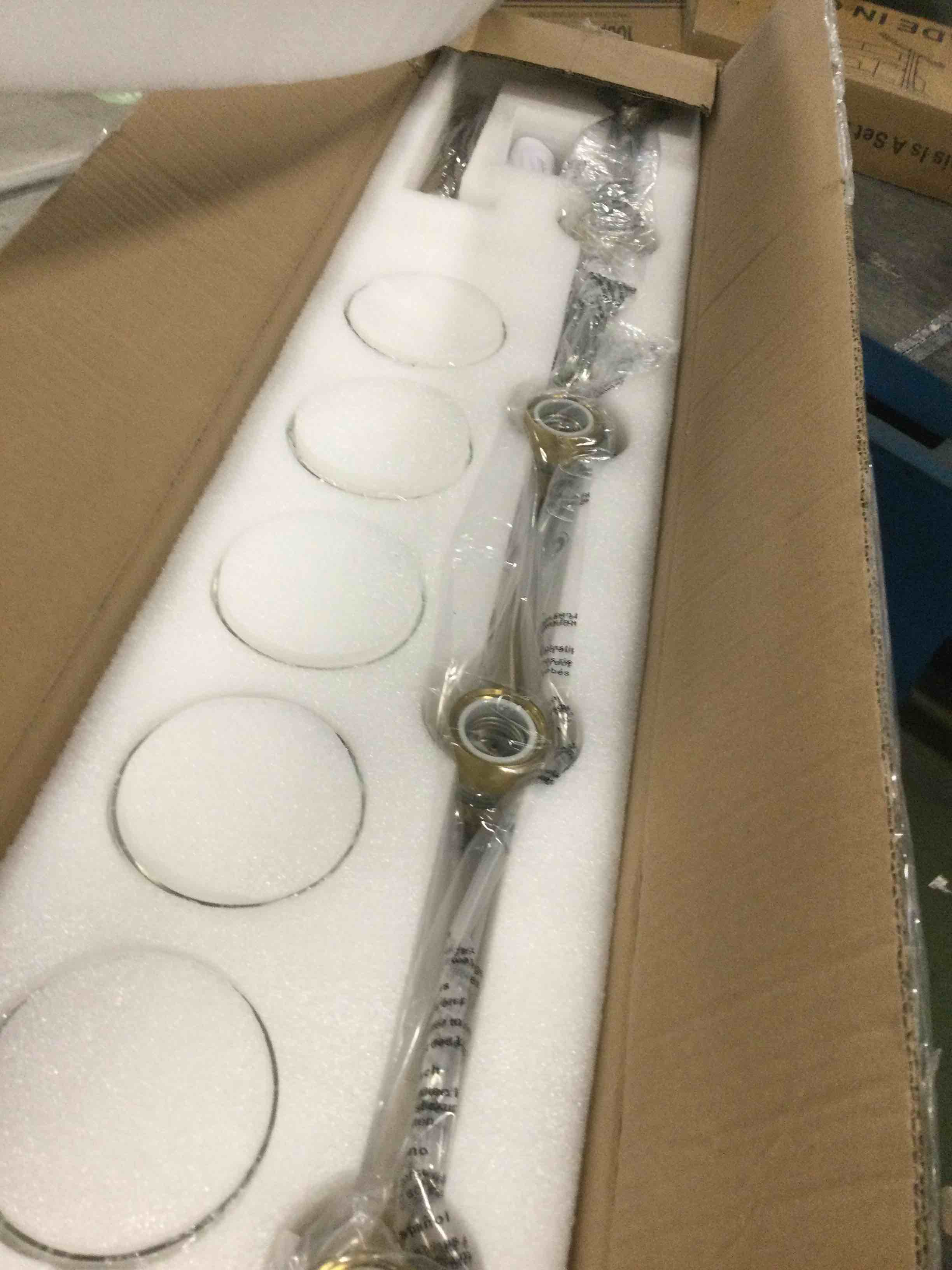https://s3.amazonaws.com/lotting-images-prod/bidfta/PPE2118551_1738594204468.jpeg