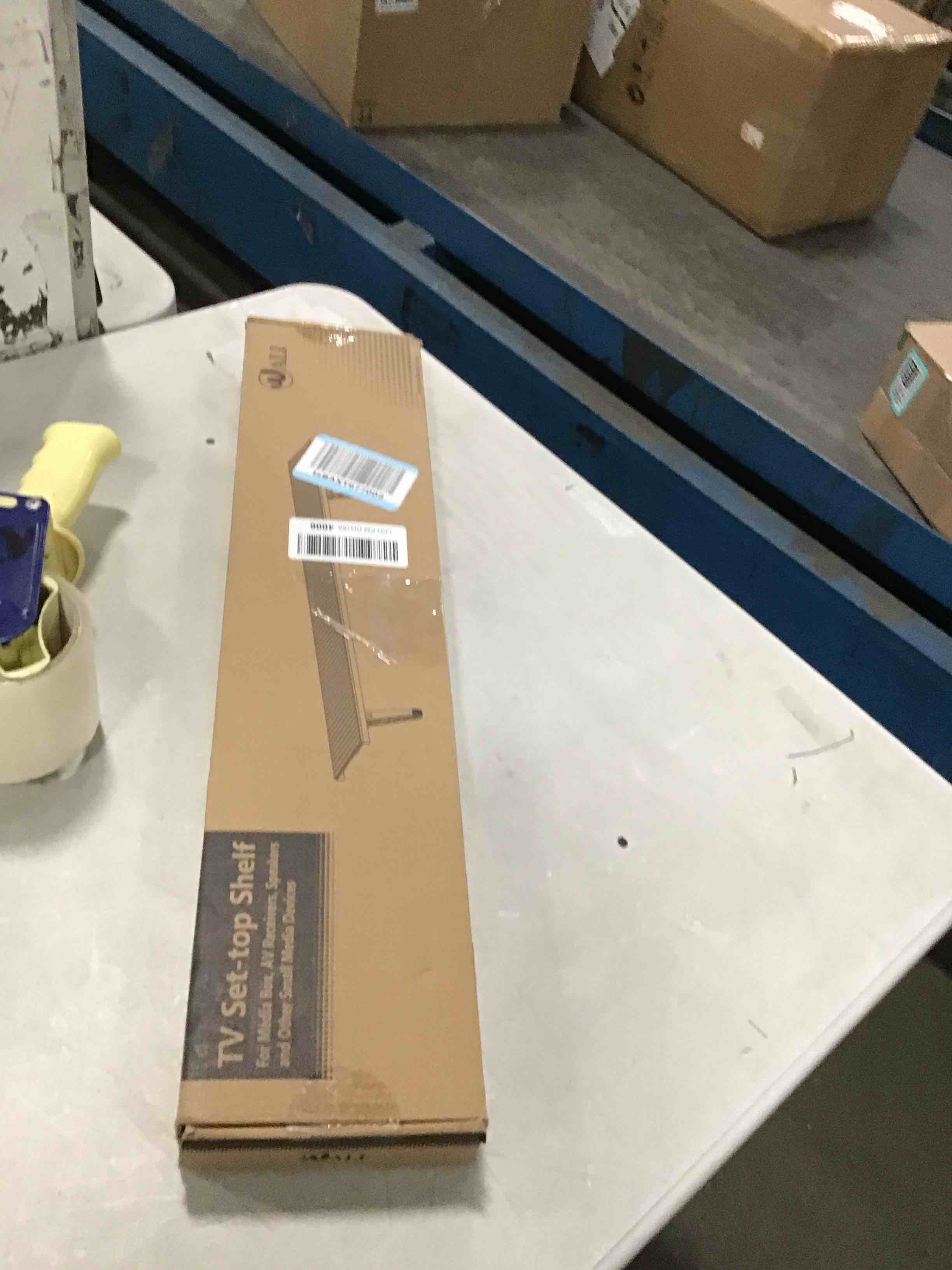 https://s3.amazonaws.com/lotting-images-prod/bidfta/PPE2118727_1738770938114.jpeg