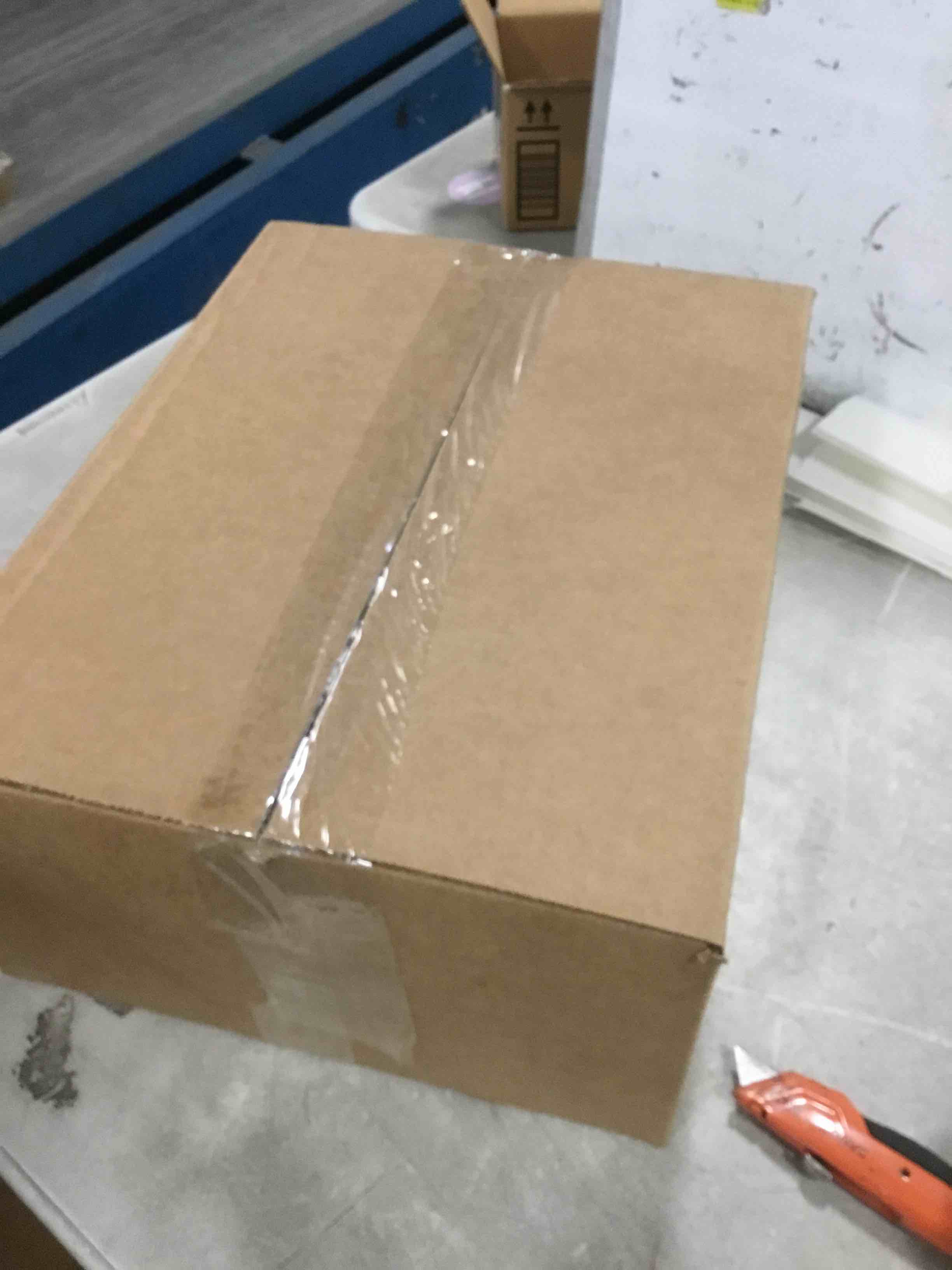 https://s3.amazonaws.com/lotting-images-prod/bidfta/PPE2118865_1738694265027.jpeg