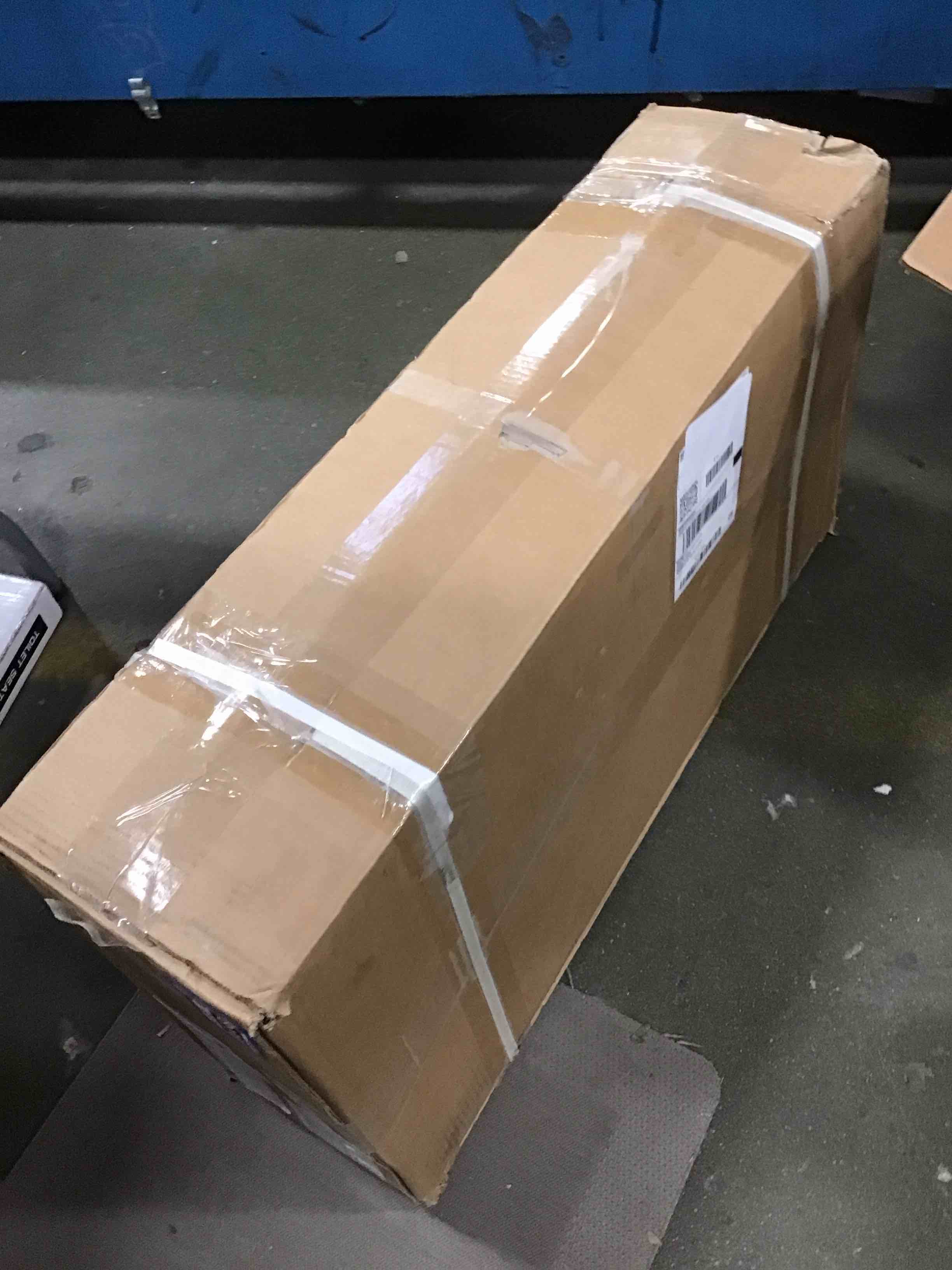 https://s3.amazonaws.com/lotting-images-prod/bidfta/PPE2118978_1738763523400.jpeg