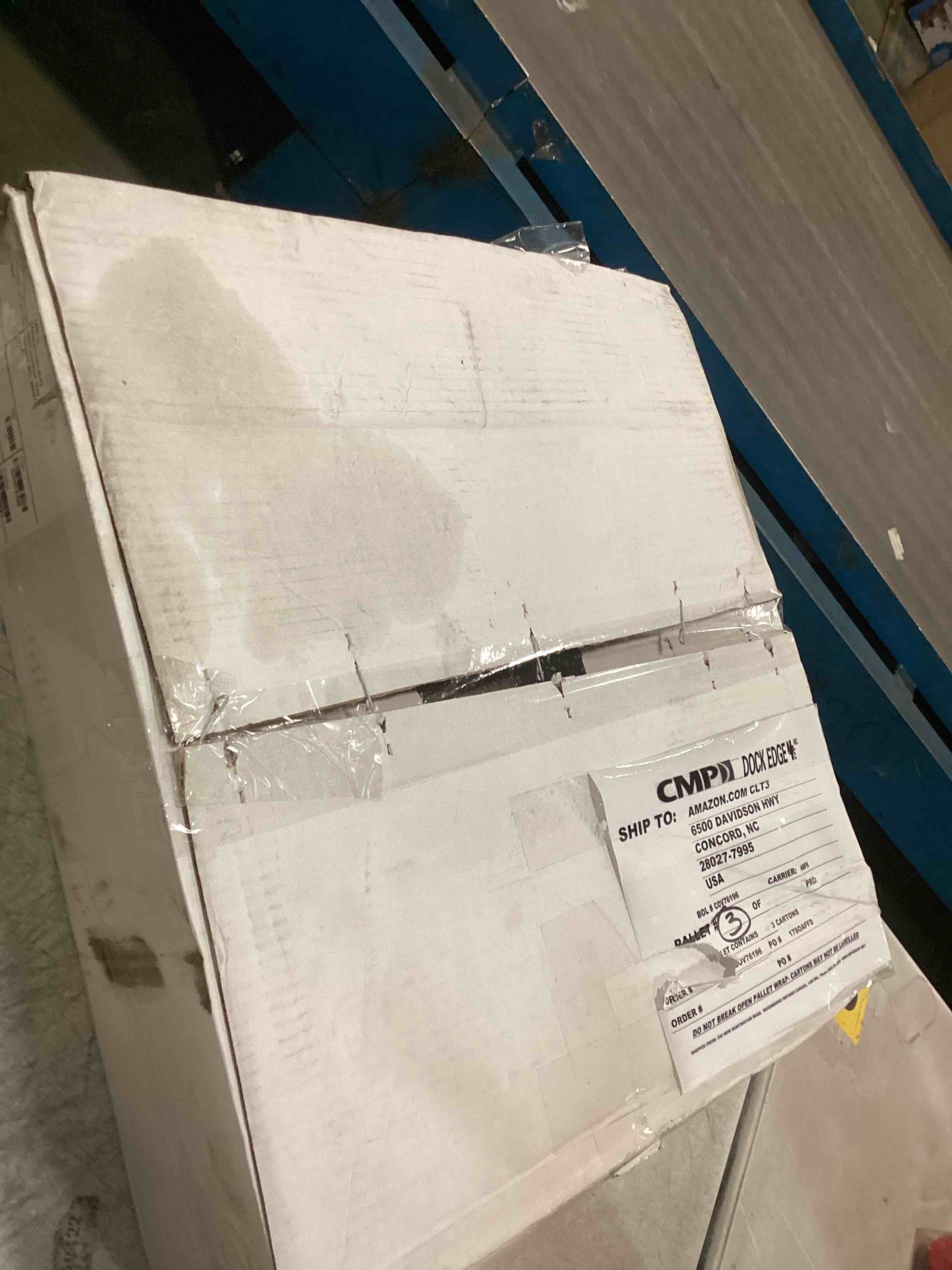 https://s3.amazonaws.com/lotting-images-prod/bidfta/PPE2119098_1736265119220.jpeg
