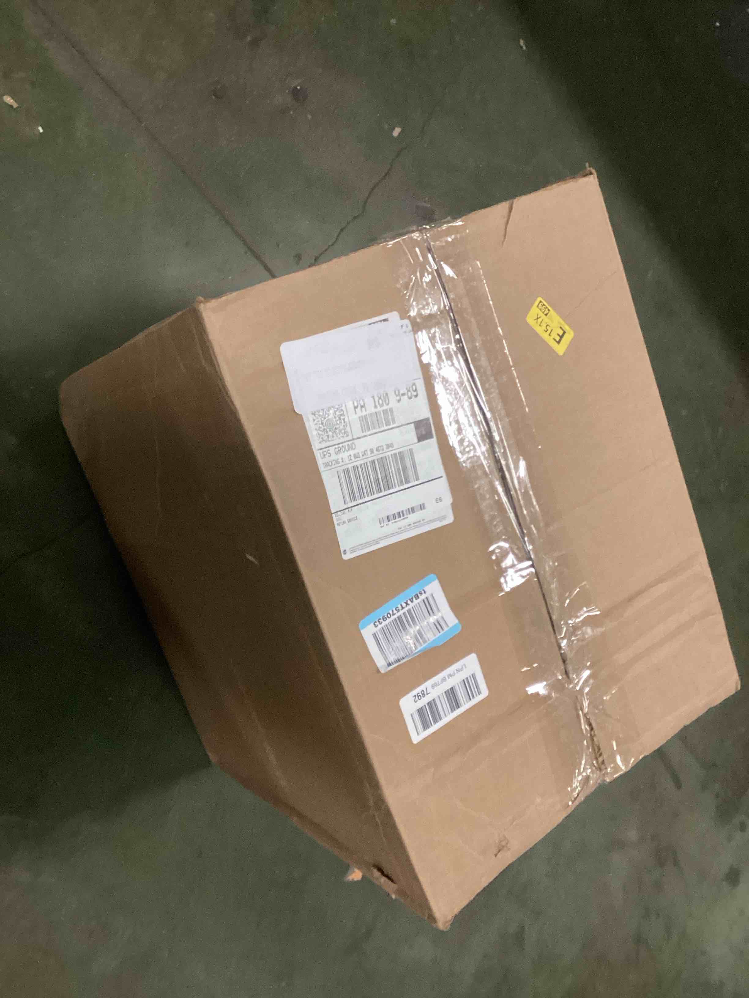 https://s3.amazonaws.com/lotting-images-prod/bidfta/PPE2119334_1736345270064.jpeg