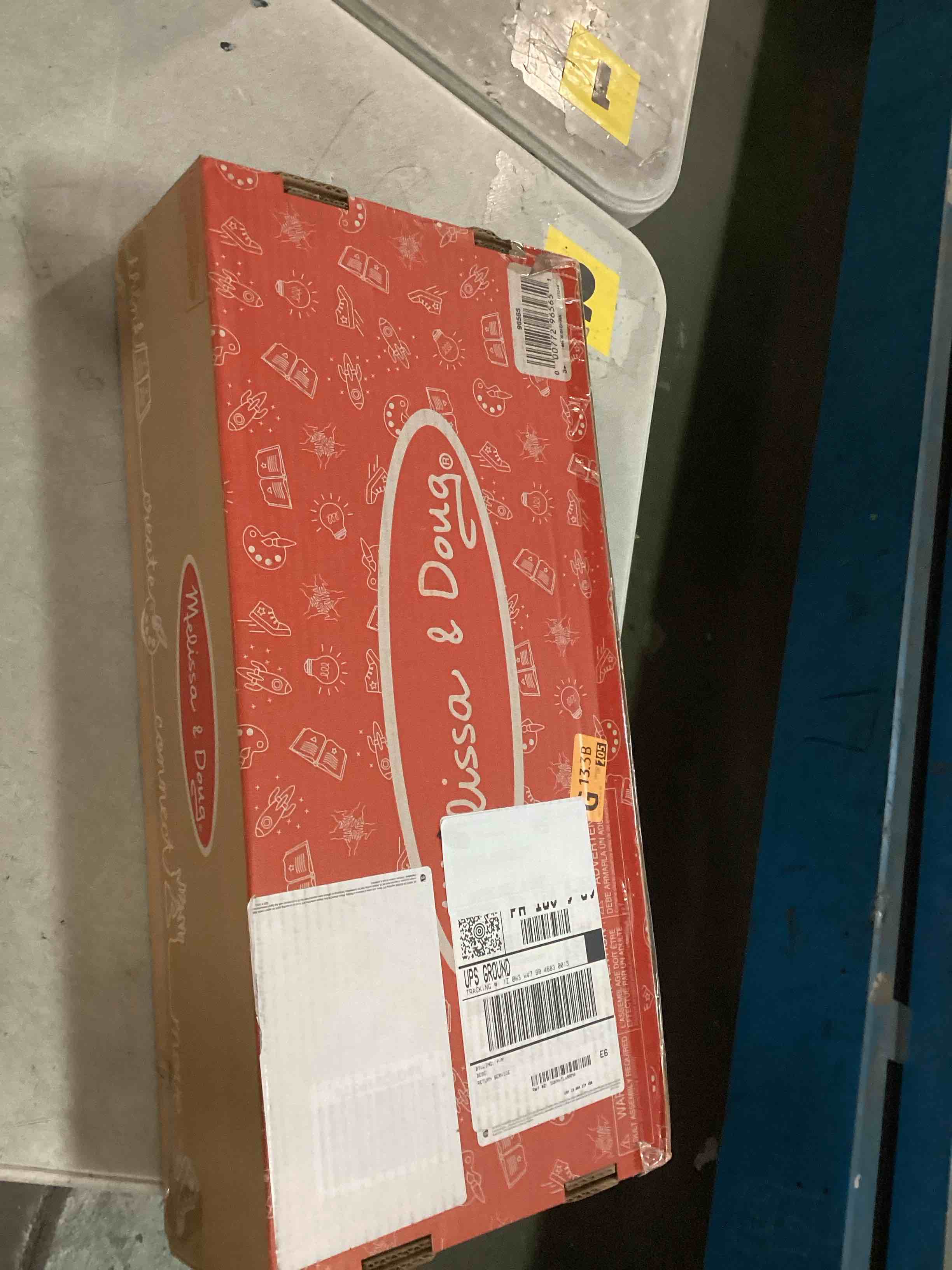 https://s3.amazonaws.com/lotting-images-prod/bidfta/PPE2119763_1736517859226.jpeg