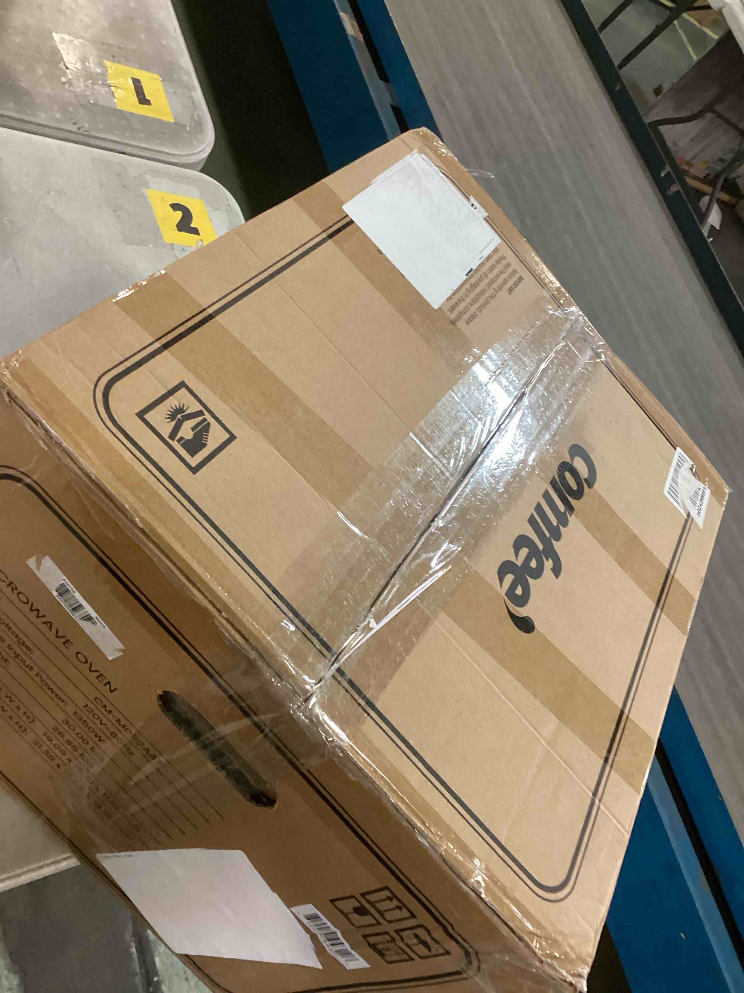 https://s3.amazonaws.com/lotting-images-prod/bidfta/PPE2119864_1736529827612.jpeg