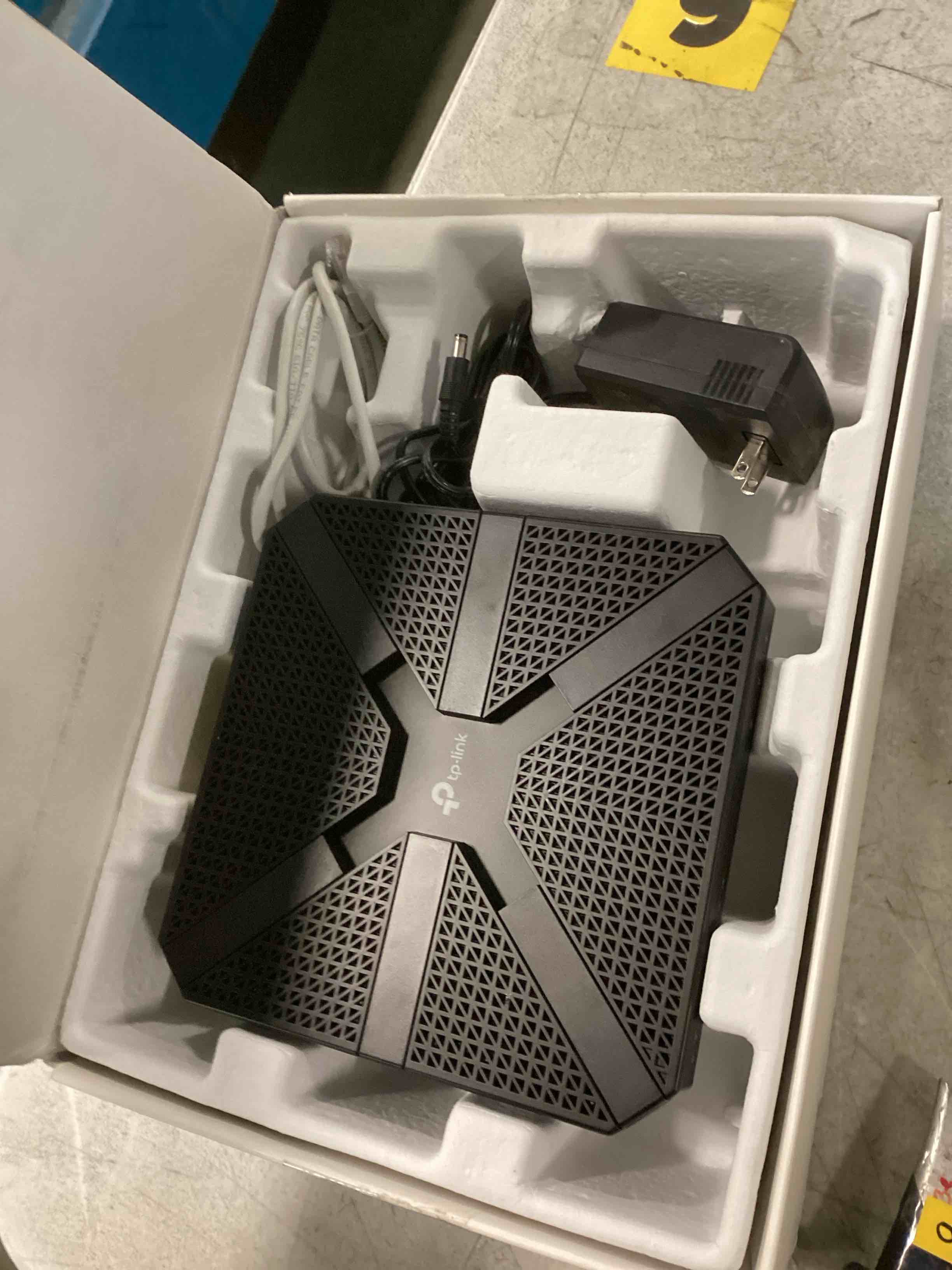 https://s3.amazonaws.com/lotting-images-prod/bidfta/PPE2120143_1736775400712.jpeg