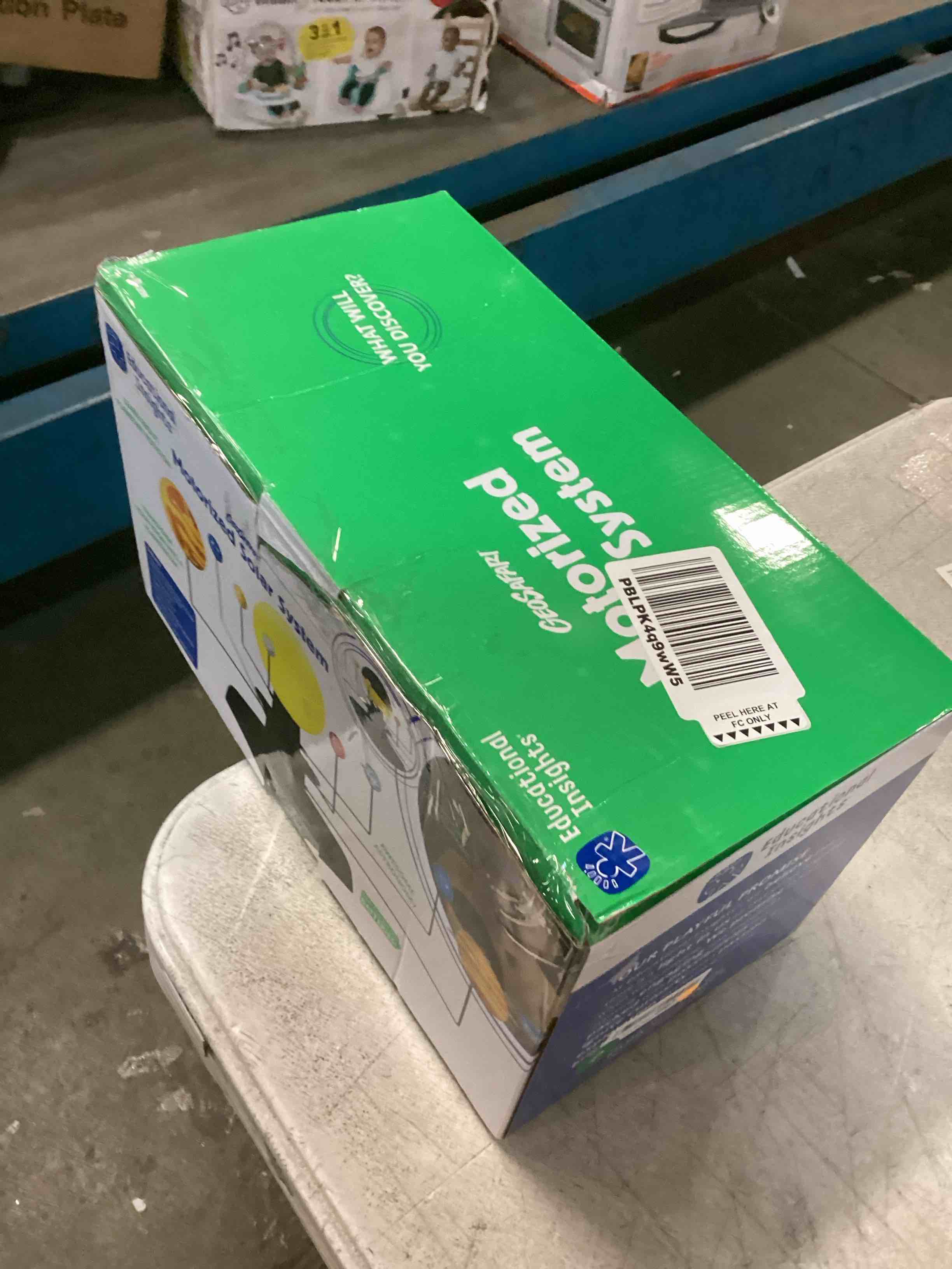 https://s3.amazonaws.com/lotting-images-prod/bidfta/PPE2120227_1736778750445.jpeg