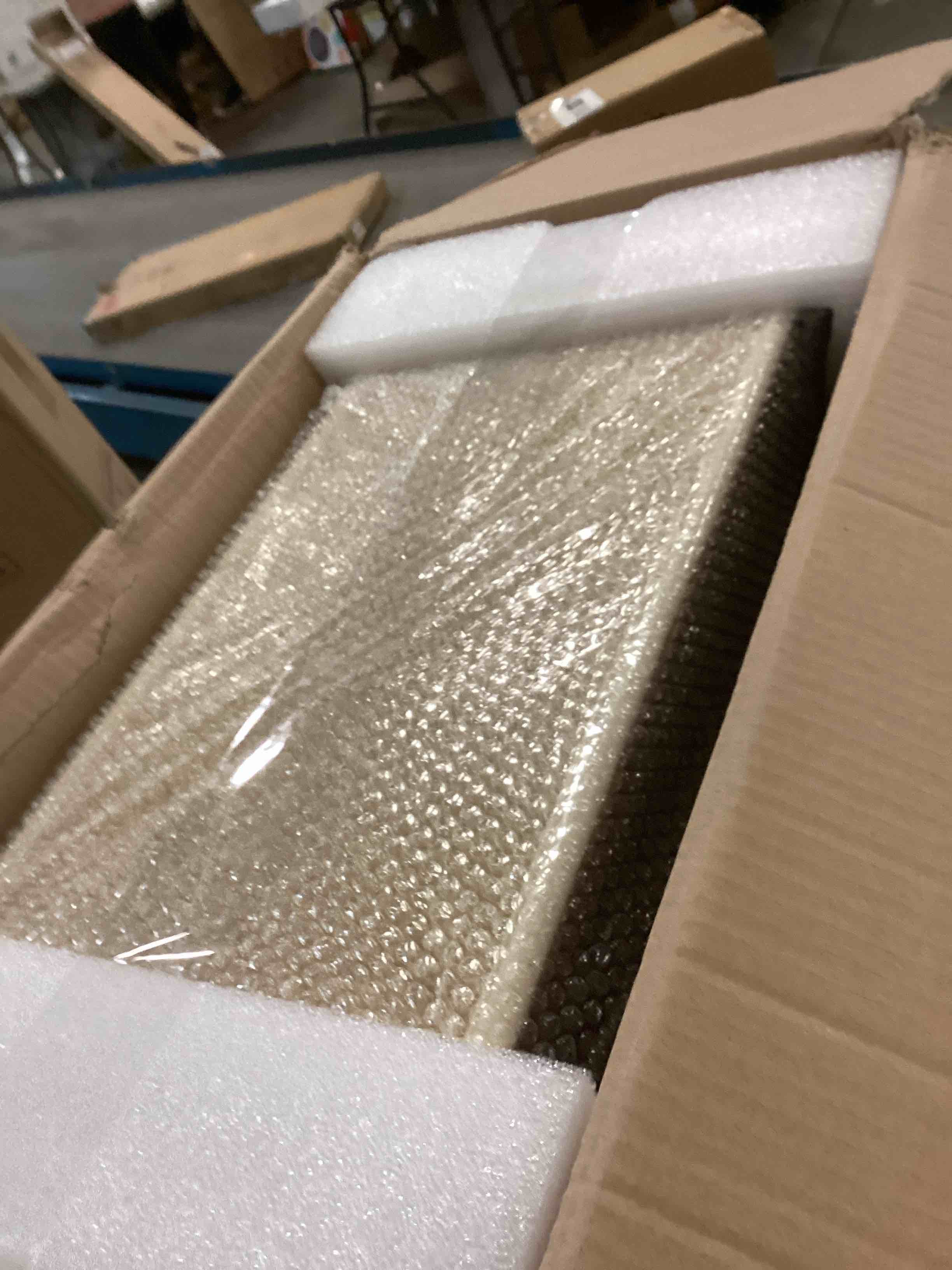 https://s3.amazonaws.com/lotting-images-prod/bidfta/PPE2120379_1736862538987.jpeg
