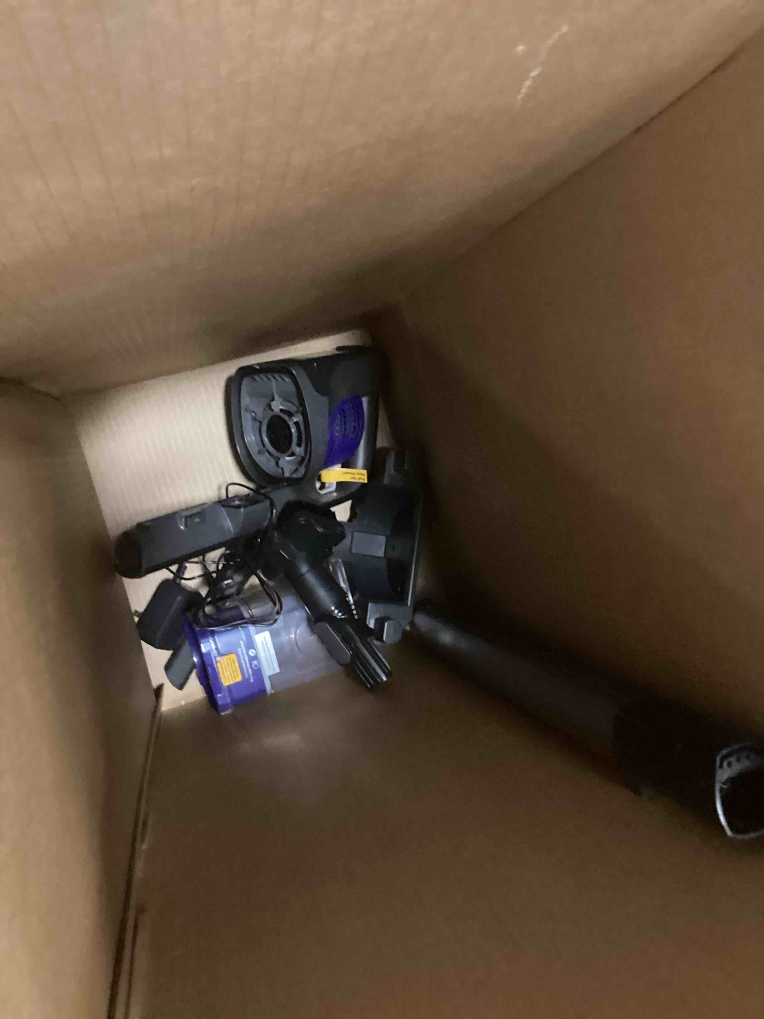 https://s3.amazonaws.com/lotting-images-prod/bidfta/PPE2121003_1737045247403.jpeg