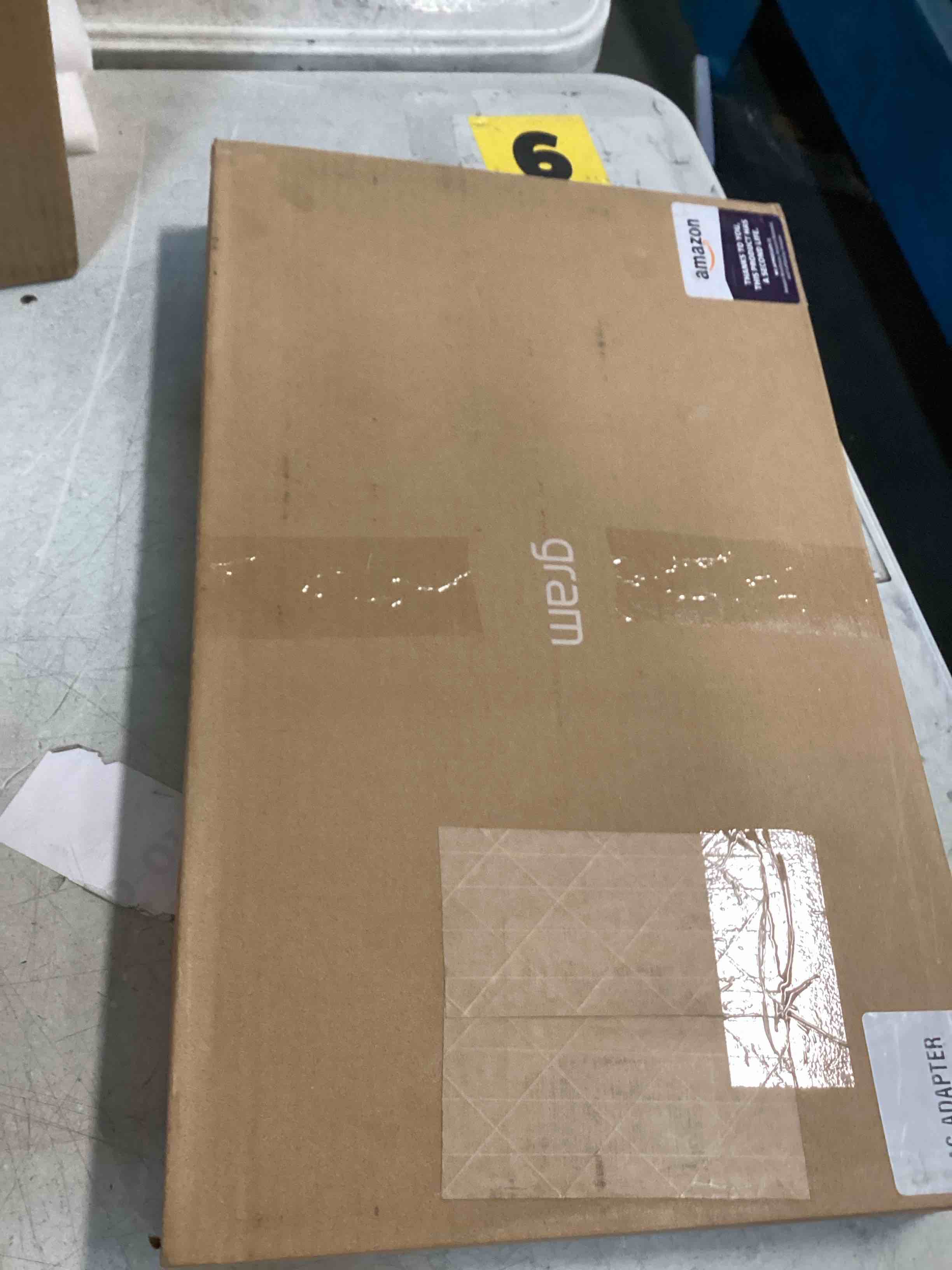 https://s3.amazonaws.com/lotting-images-prod/bidfta/PPE2121668_1737405877838.jpeg