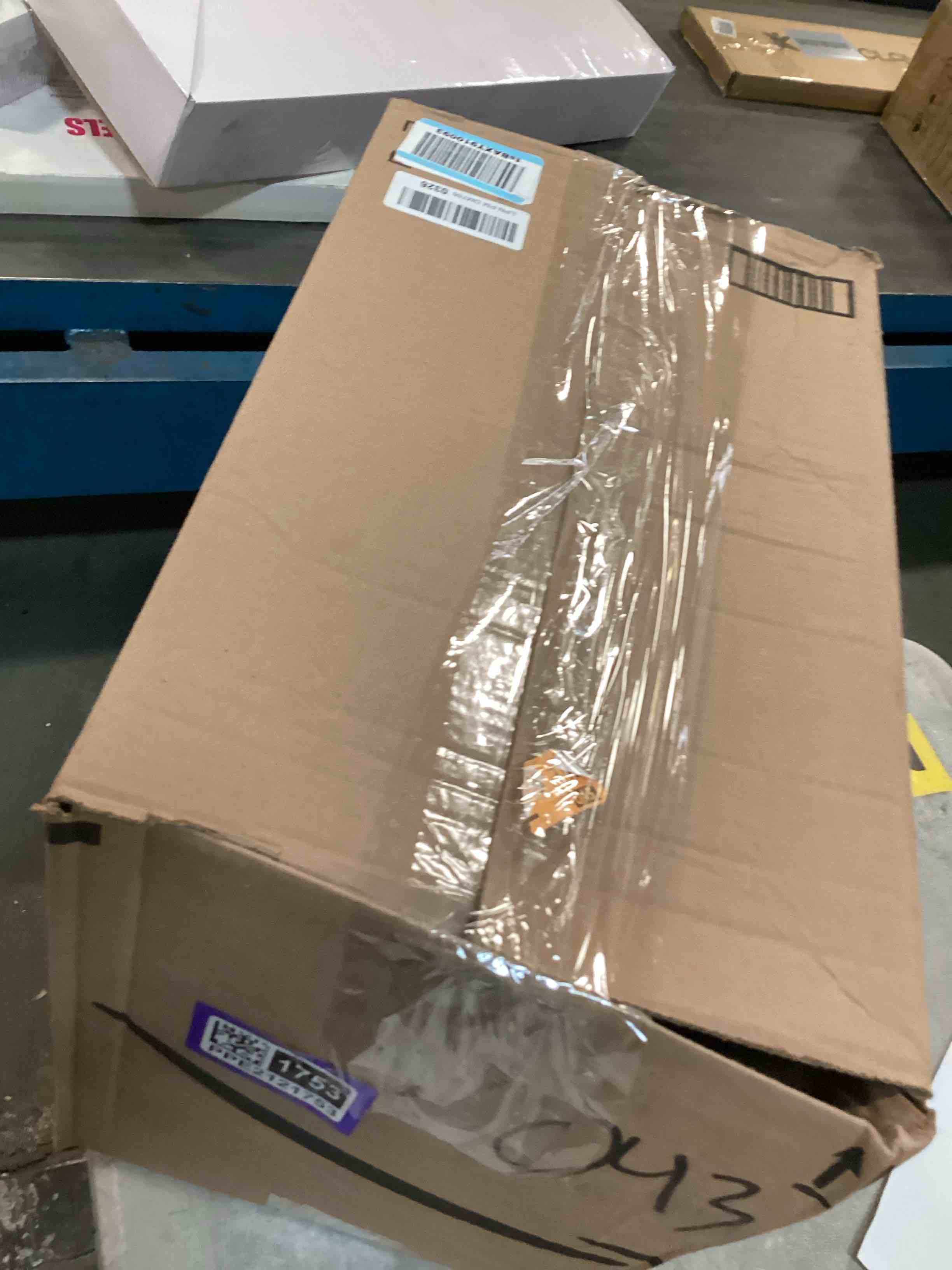 https://s3.amazonaws.com/lotting-images-prod/bidfta/PPE2121753_1737467811966.jpeg