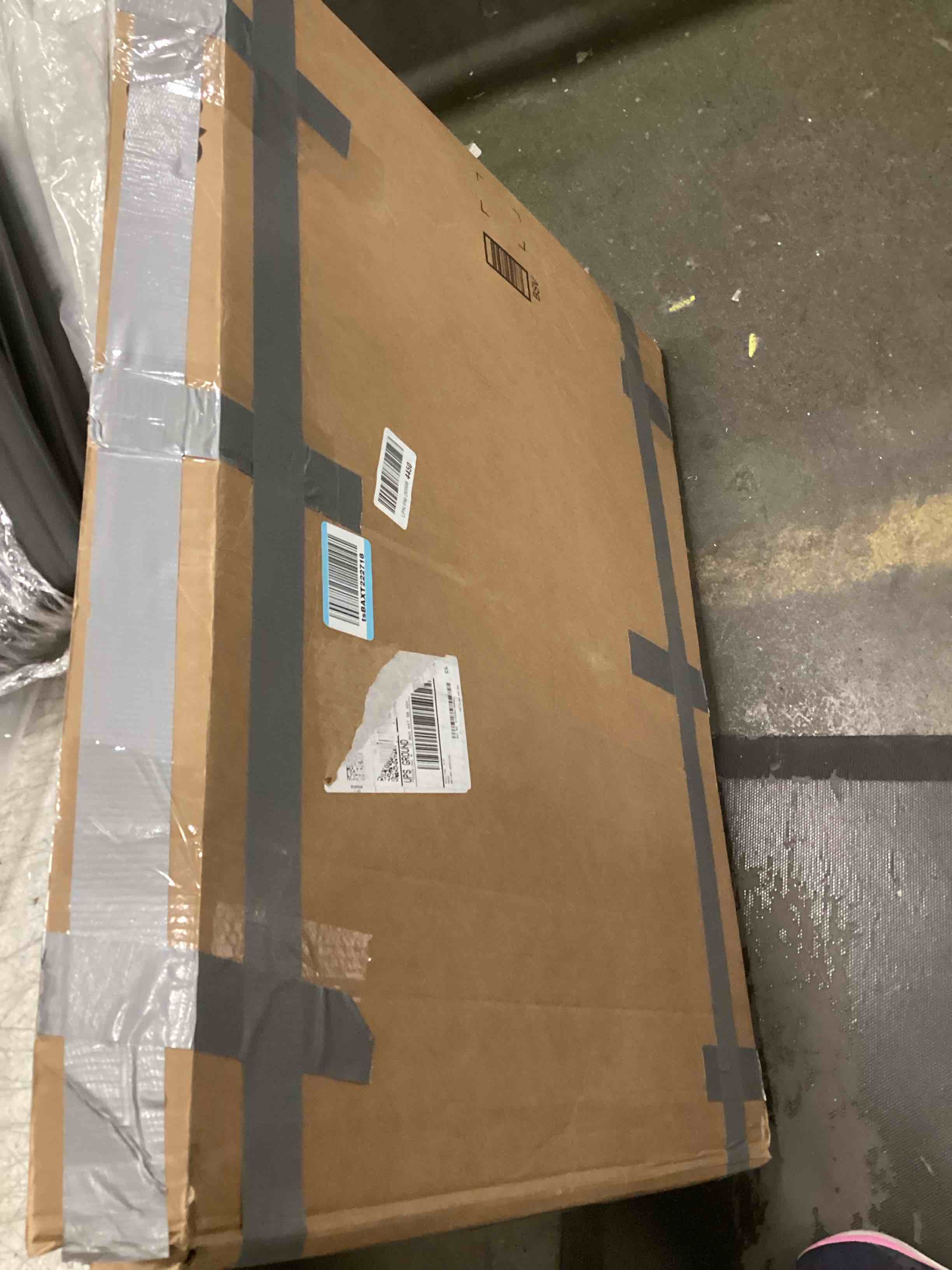 https://s3.amazonaws.com/lotting-images-prod/bidfta/PPE2122244_1735677879204.jpeg