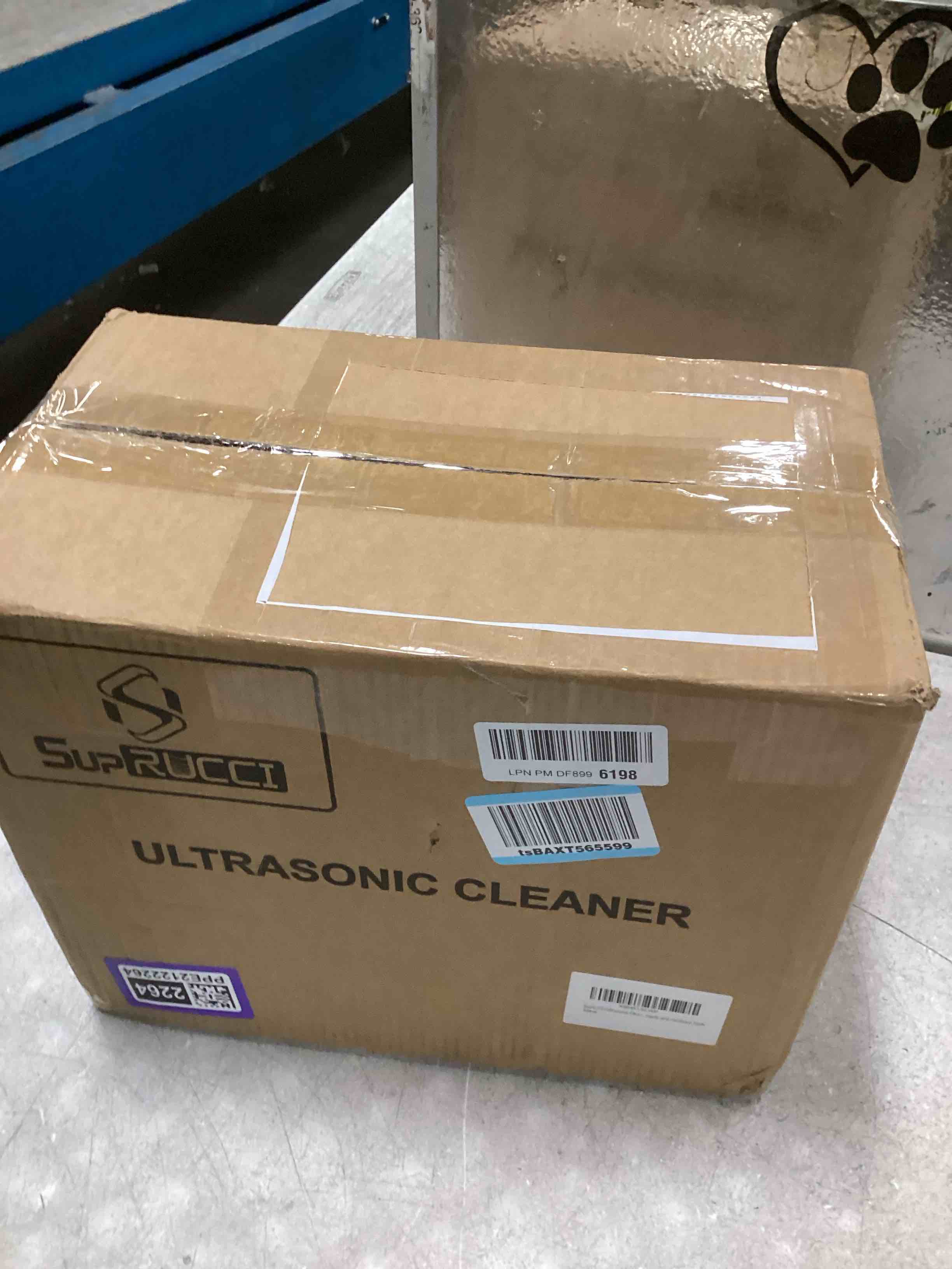 https://s3.amazonaws.com/lotting-images-prod/bidfta/PPE2122264_1735819893497.jpeg