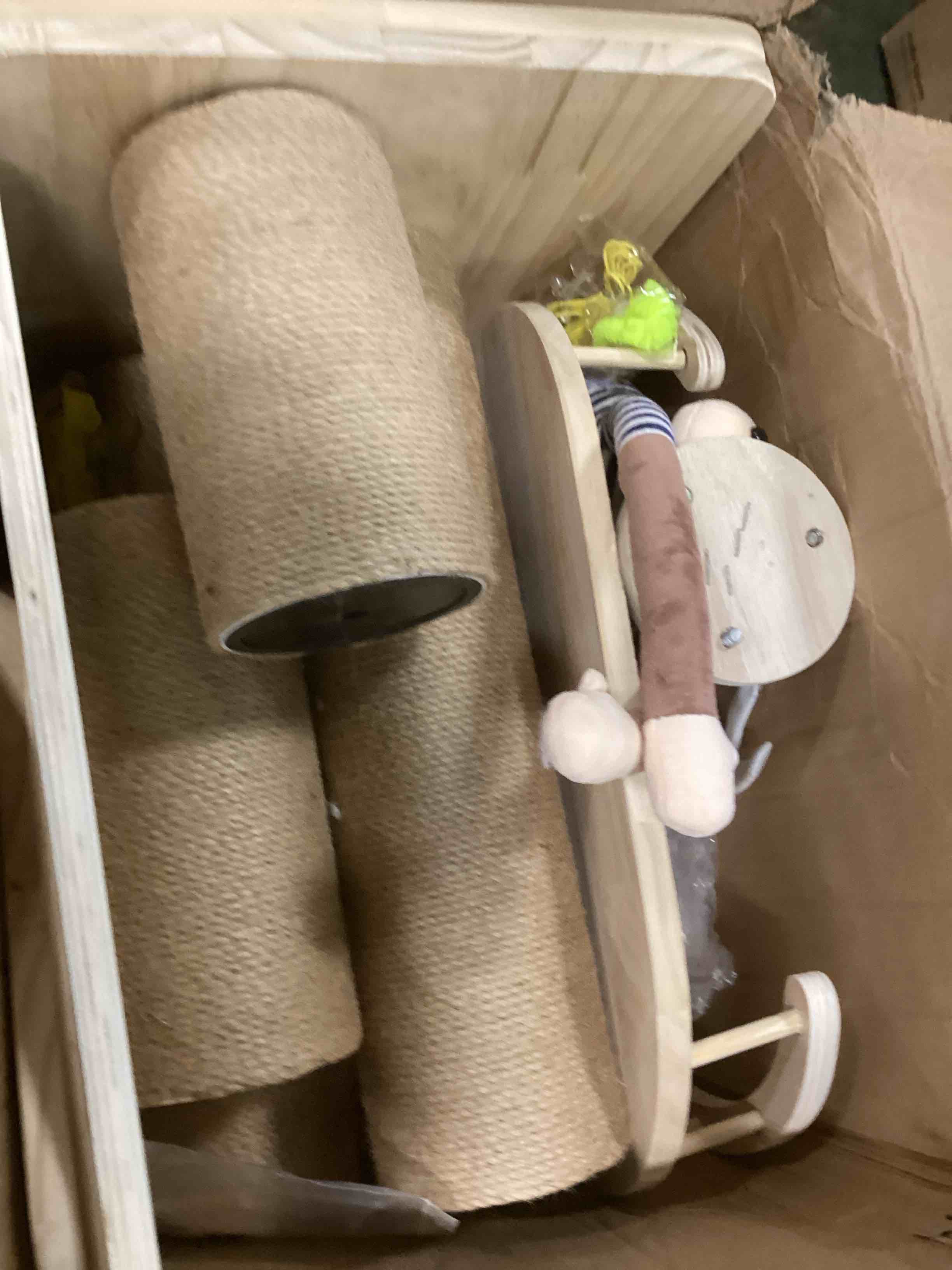 https://s3.amazonaws.com/lotting-images-prod/bidfta/PPE2122373_1735829556376.jpeg