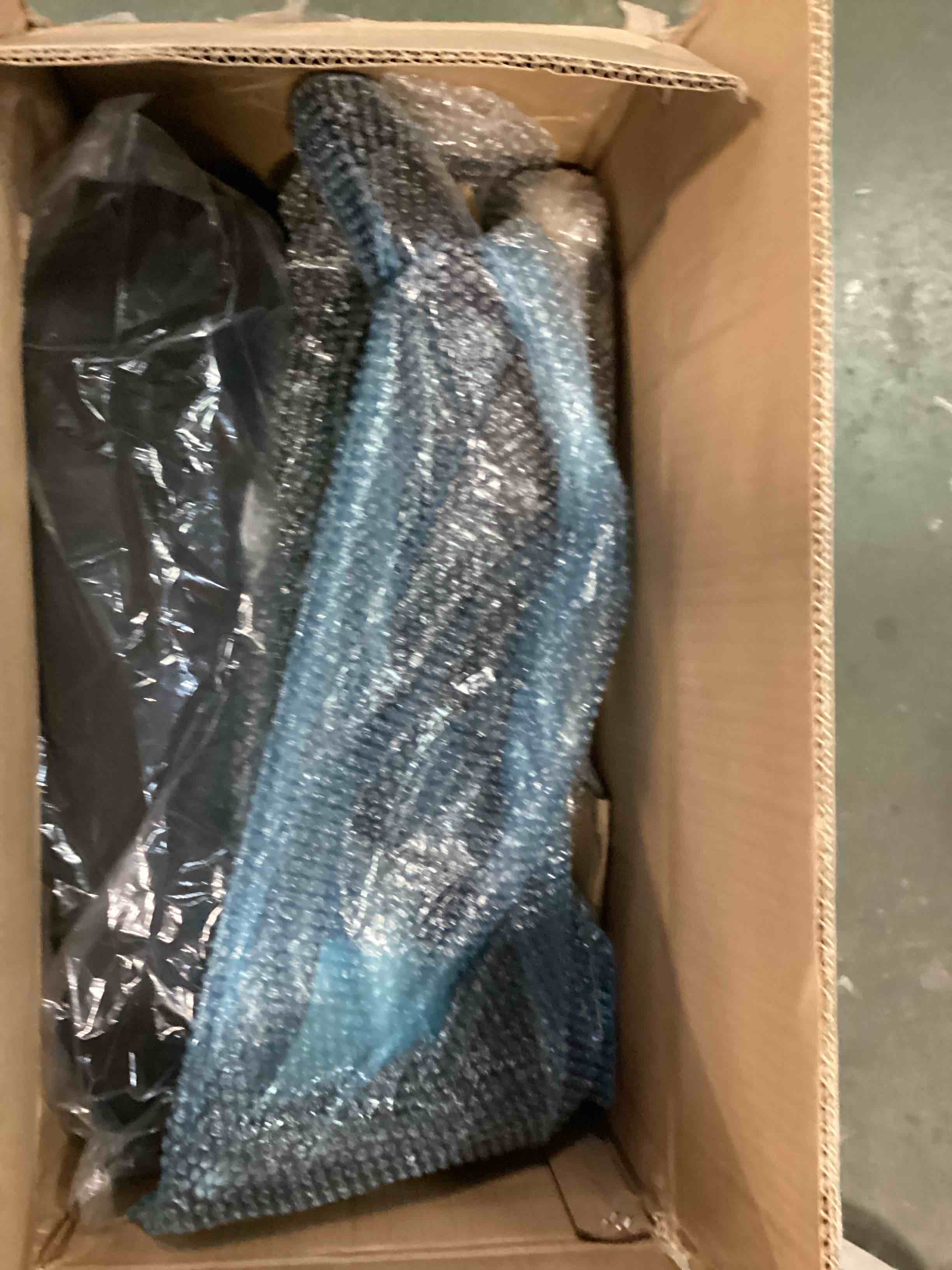 https://s3.amazonaws.com/lotting-images-prod/bidfta/PPE2122869_1736353203302.jpeg
