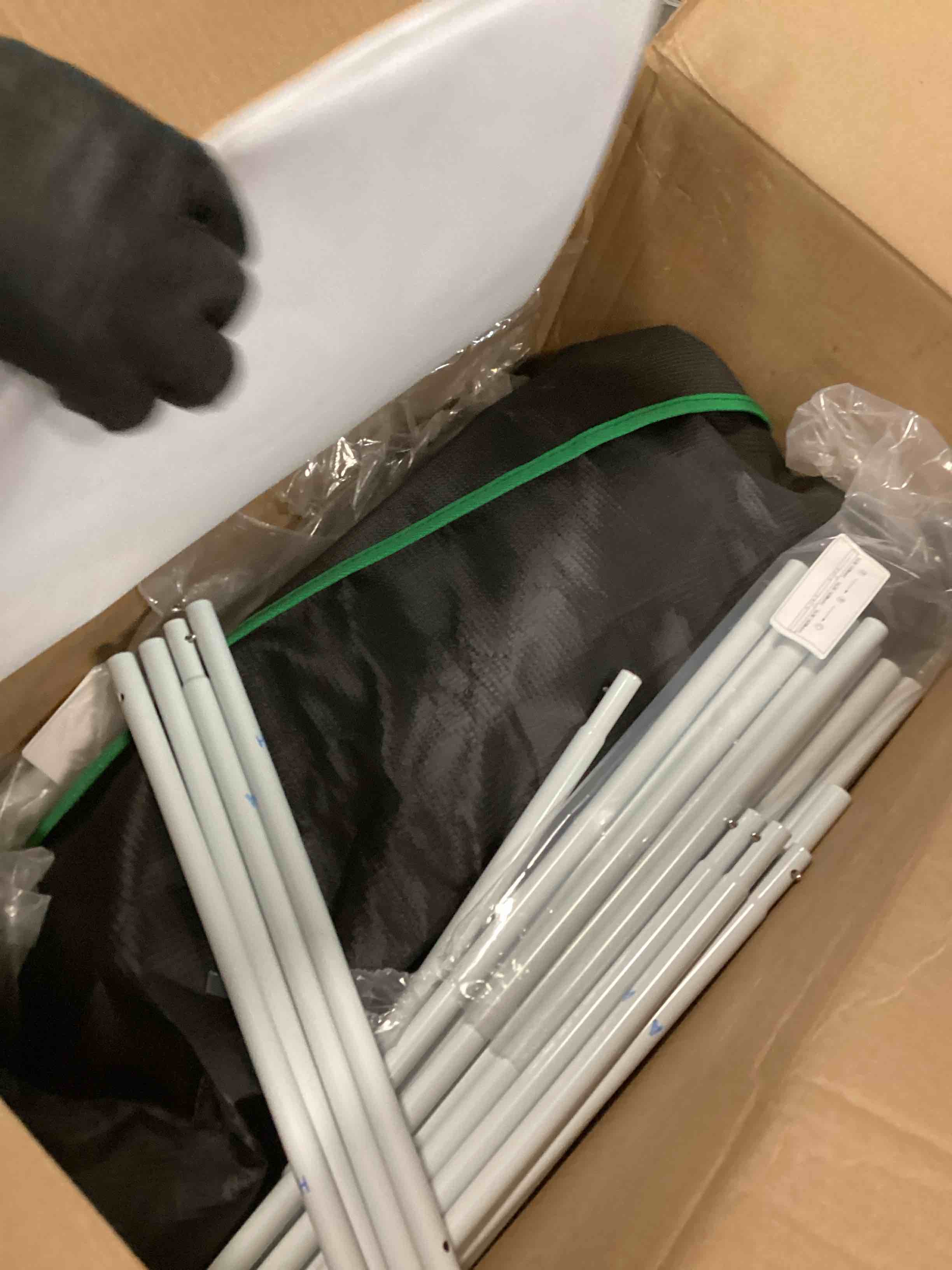 https://s3.amazonaws.com/lotting-images-prod/bidfta/PPE2123030_1736430652375.jpeg
