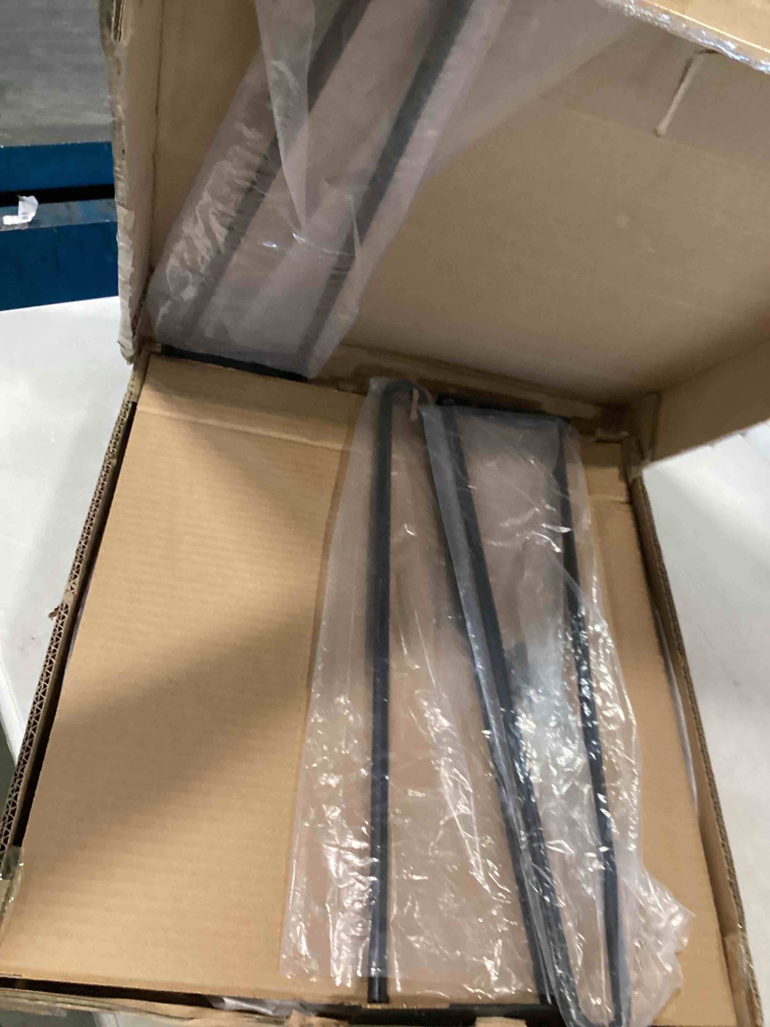 https://s3.amazonaws.com/lotting-images-prod/bidfta/PPE2123161_1736450556044.jpeg