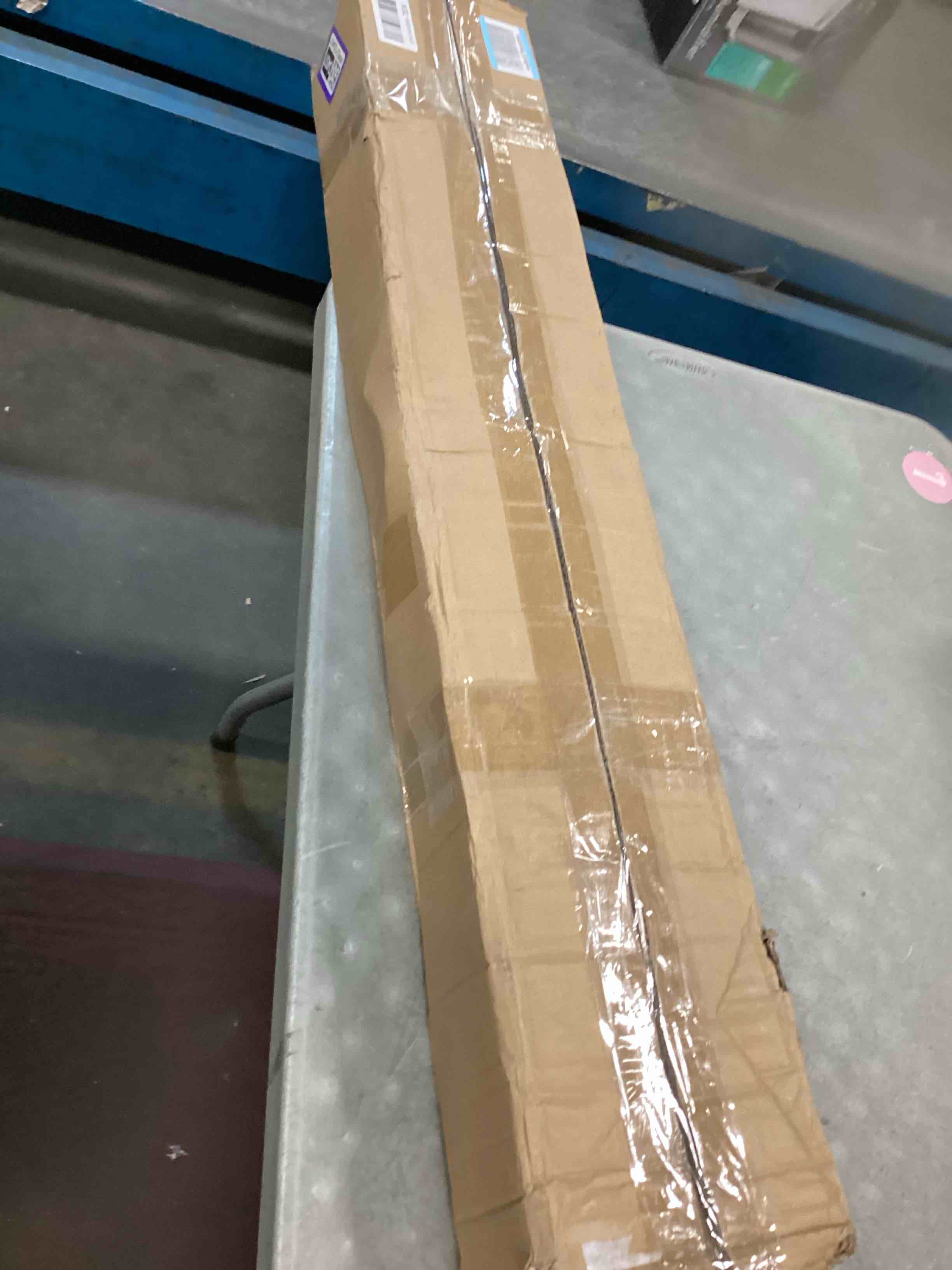 https://s3.amazonaws.com/lotting-images-prod/bidfta/PPE2123457_1736770423383.jpeg