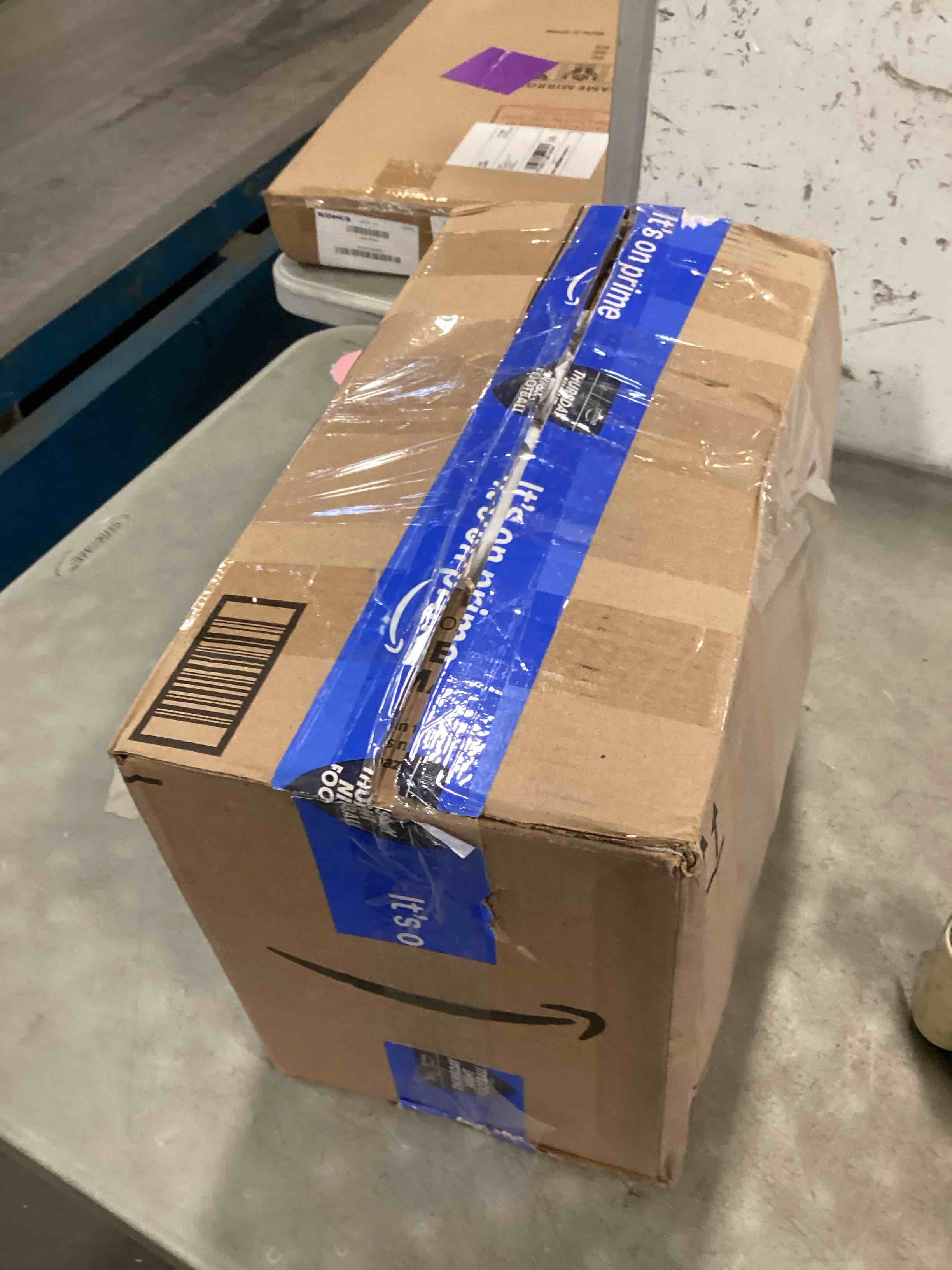 https://s3.amazonaws.com/lotting-images-prod/bidfta/PPE2123672_1736799537520.jpeg