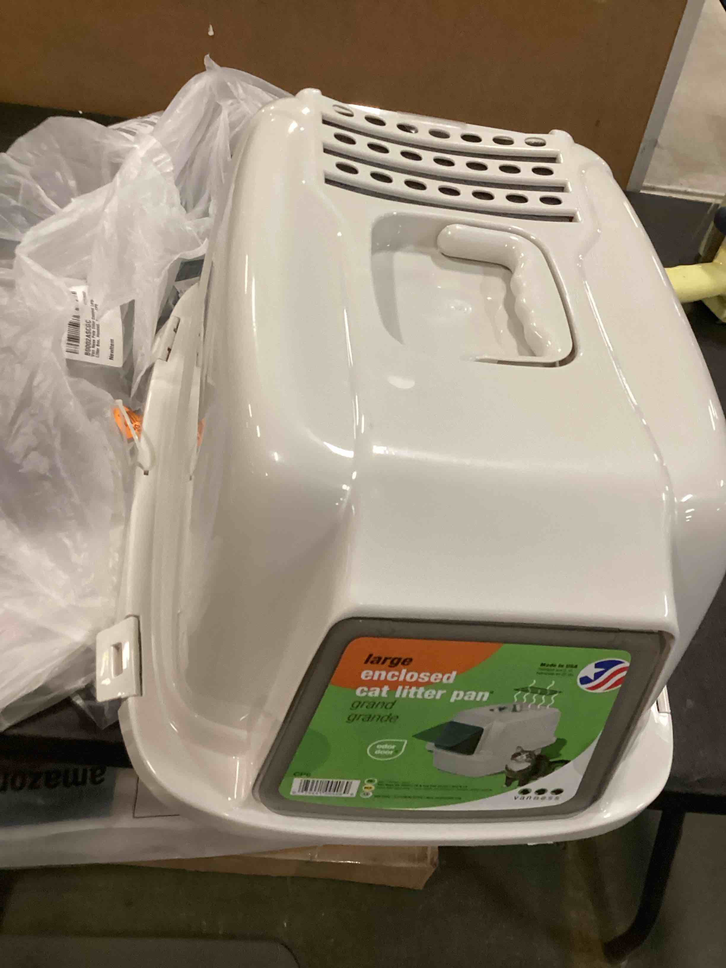 https://s3.amazonaws.com/lotting-images-prod/bidfta/PPE2123707_1736856476401.jpeg