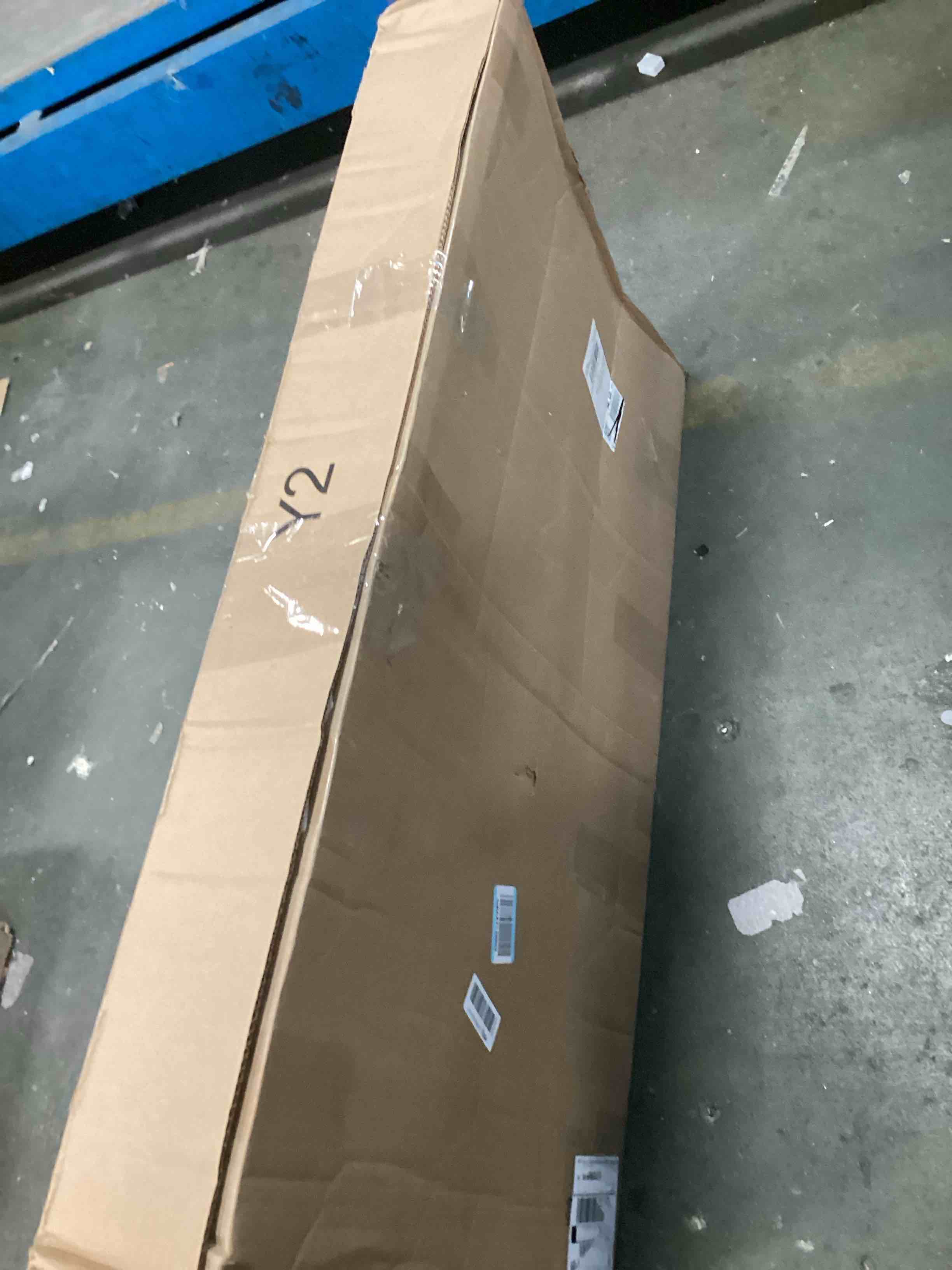 https://s3.amazonaws.com/lotting-images-prod/bidfta/PPE2124015_1736950007765.jpeg