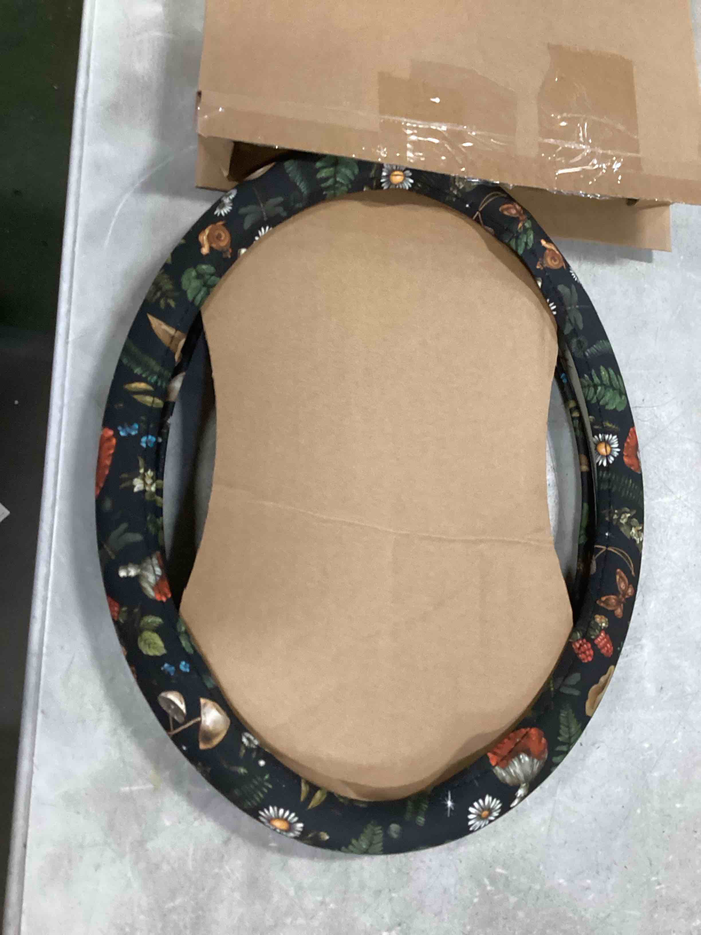 https://s3.amazonaws.com/lotting-images-prod/bidfta/PPE2124715_1737133660467.jpeg
