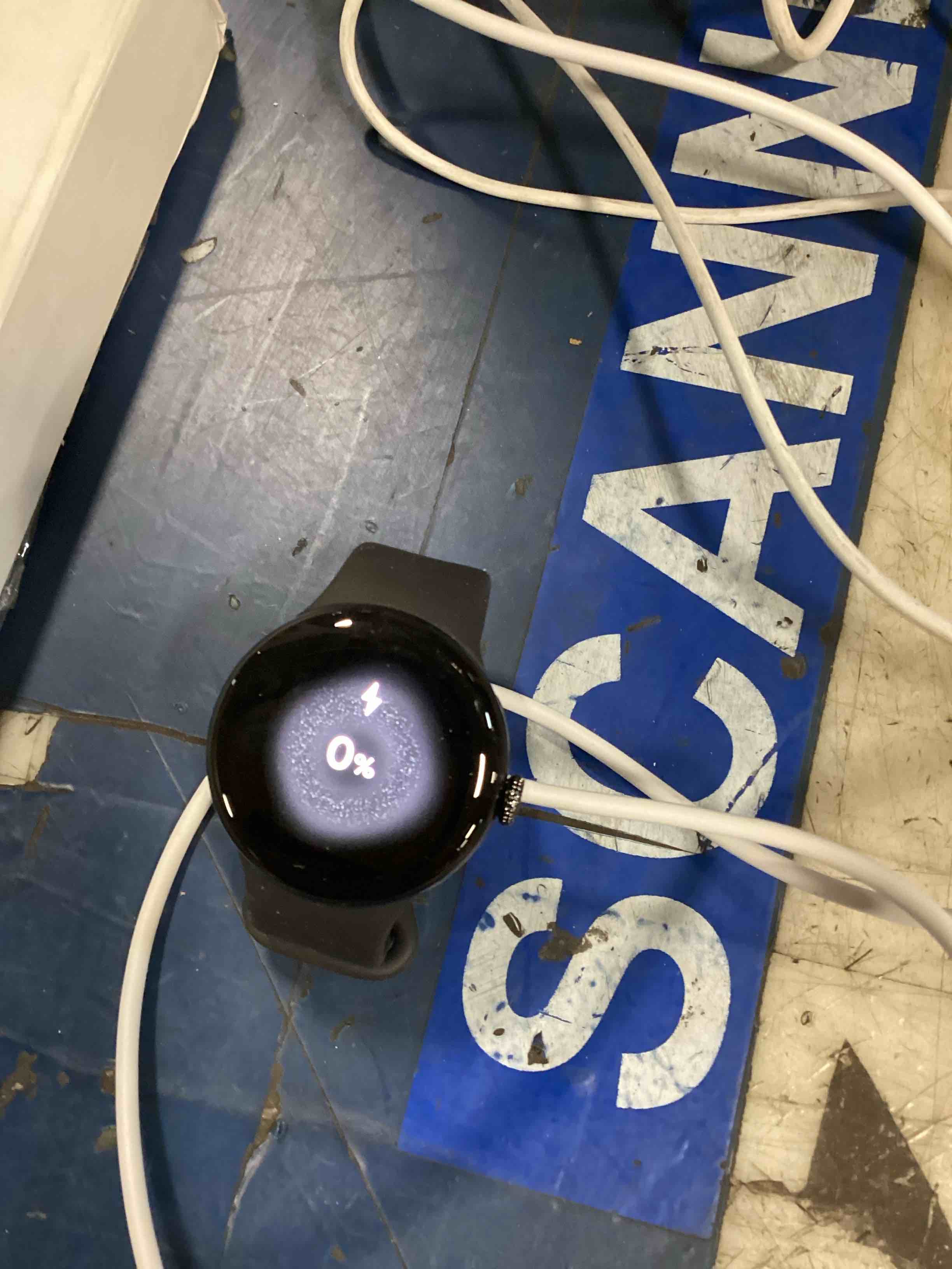 https://s3.amazonaws.com/lotting-images-prod/bidfta/PPE2124838_1737551288164.jpeg