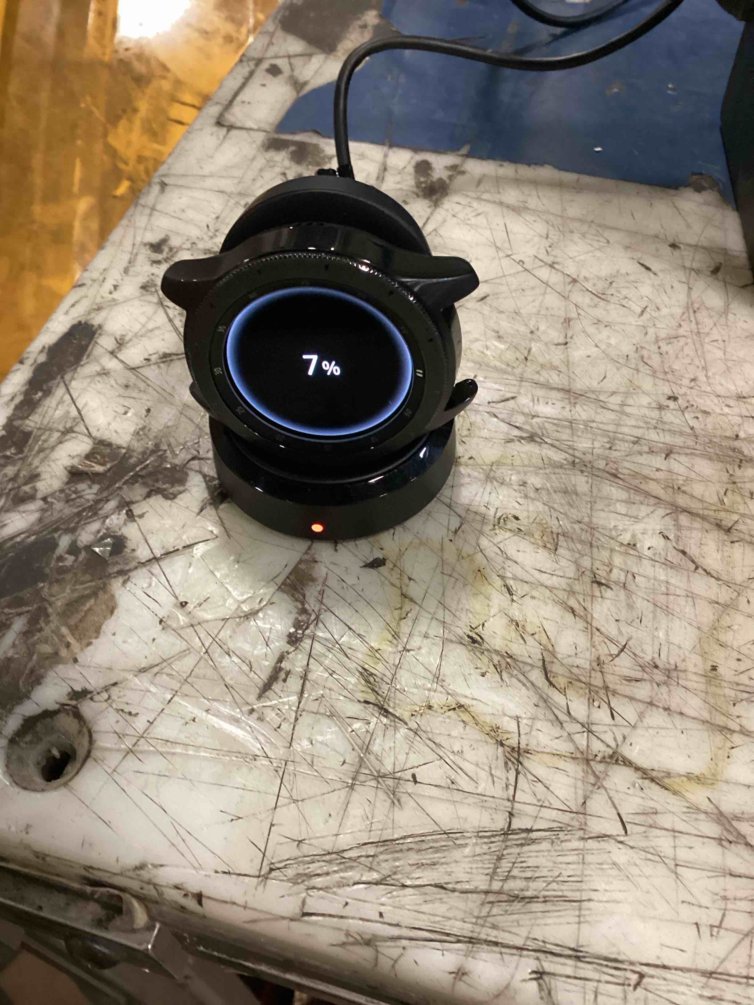 https://s3.amazonaws.com/lotting-images-prod/bidfta/PPE2124844_1737553307674.jpeg