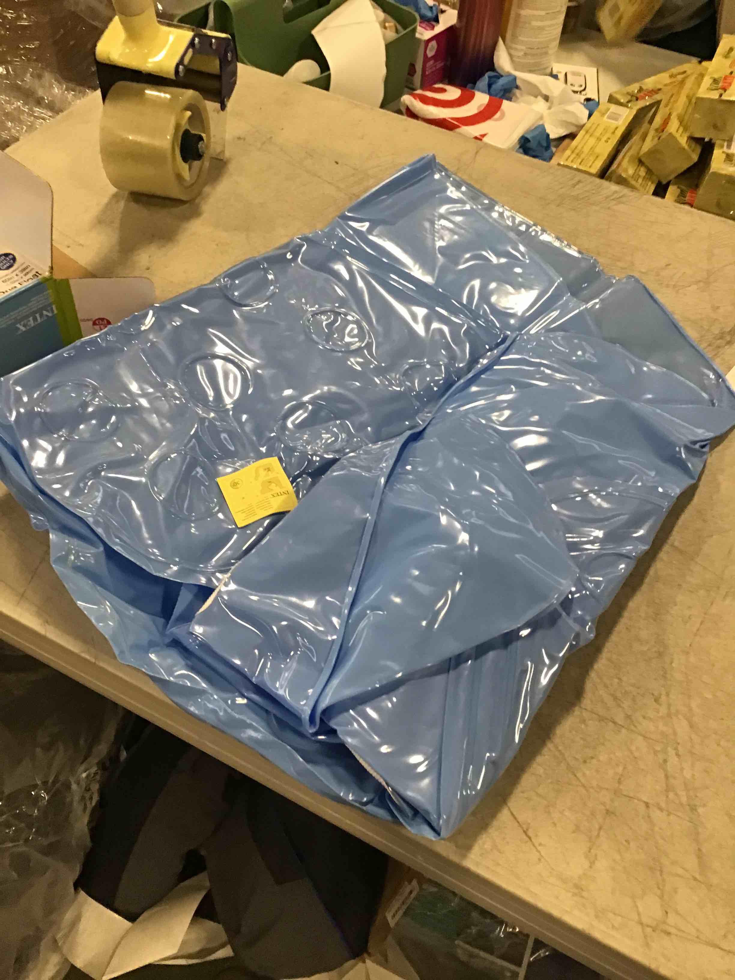 https://s3.amazonaws.com/lotting-images-prod/bidfta/PPE2125468_1735074966777.jpeg