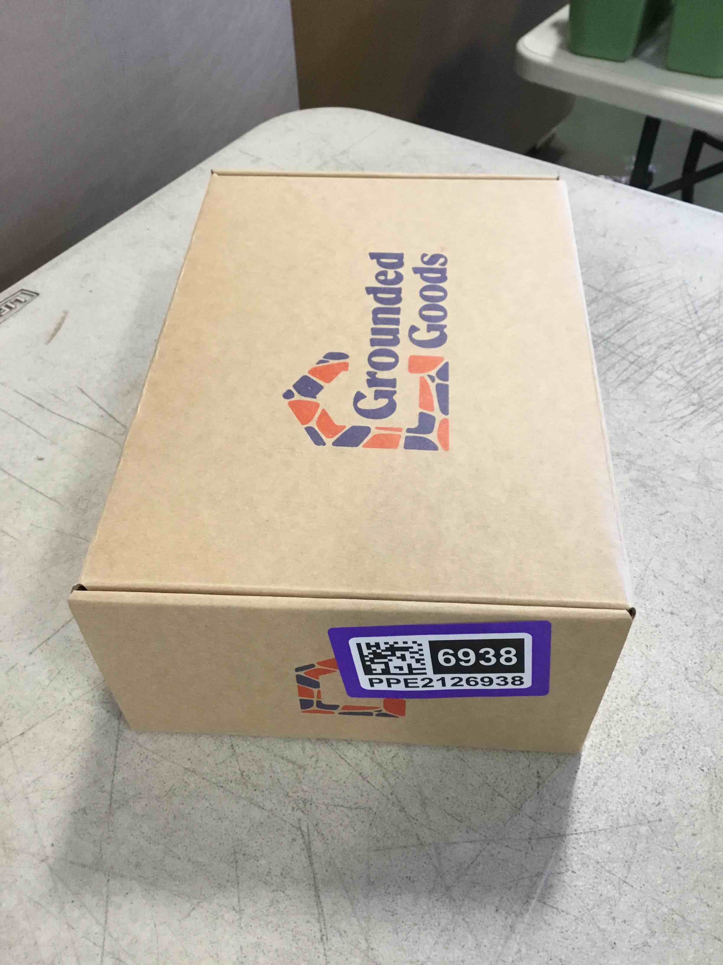 https://s3.amazonaws.com/lotting-images-prod/bidfta/PPE2126938_1736010229602.jpeg