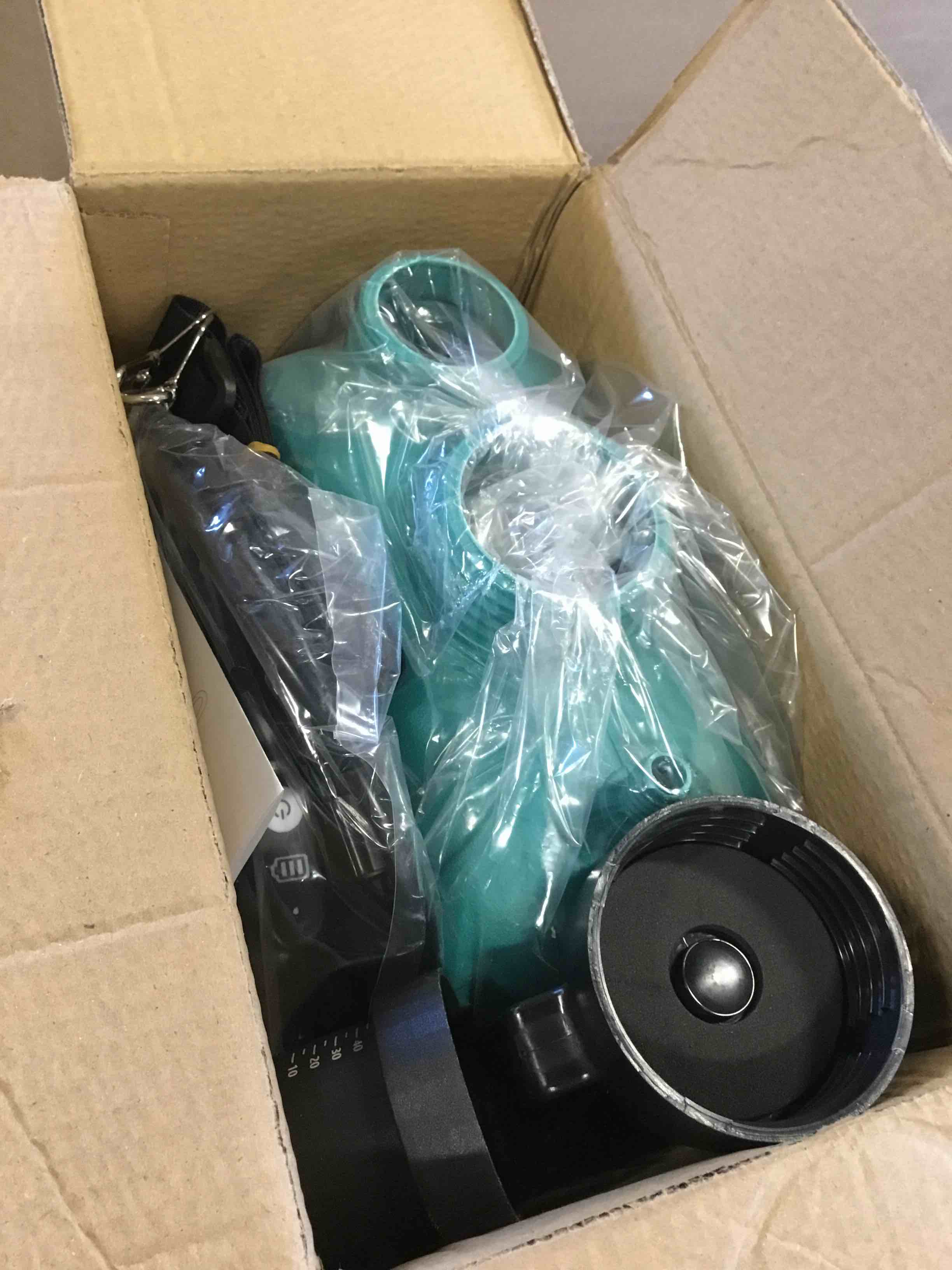 https://s3.amazonaws.com/lotting-images-prod/bidfta/PPE2126939_1736010275719.jpeg