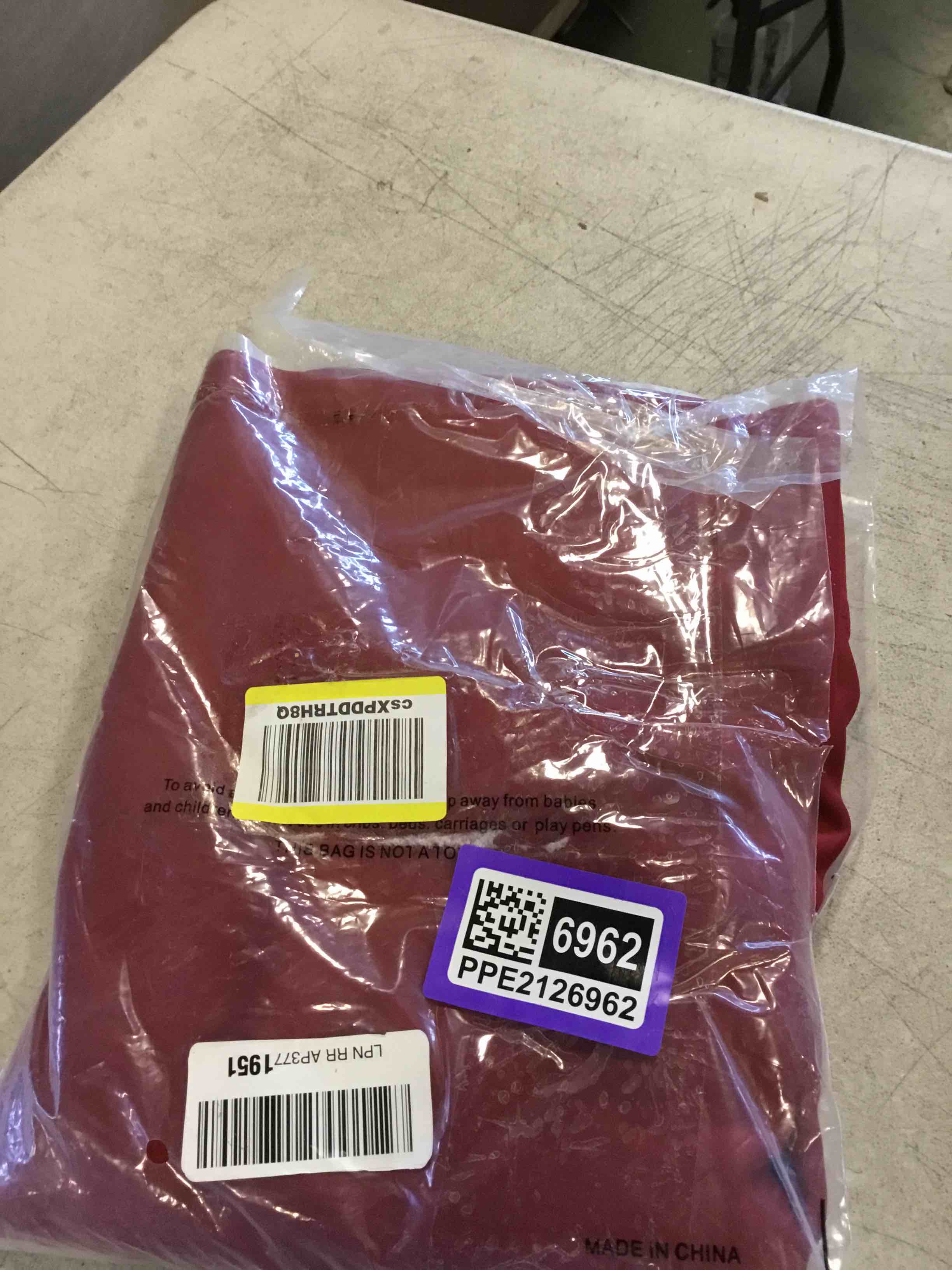 https://s3.amazonaws.com/lotting-images-prod/bidfta/PPE2126962_1736012701768.jpeg