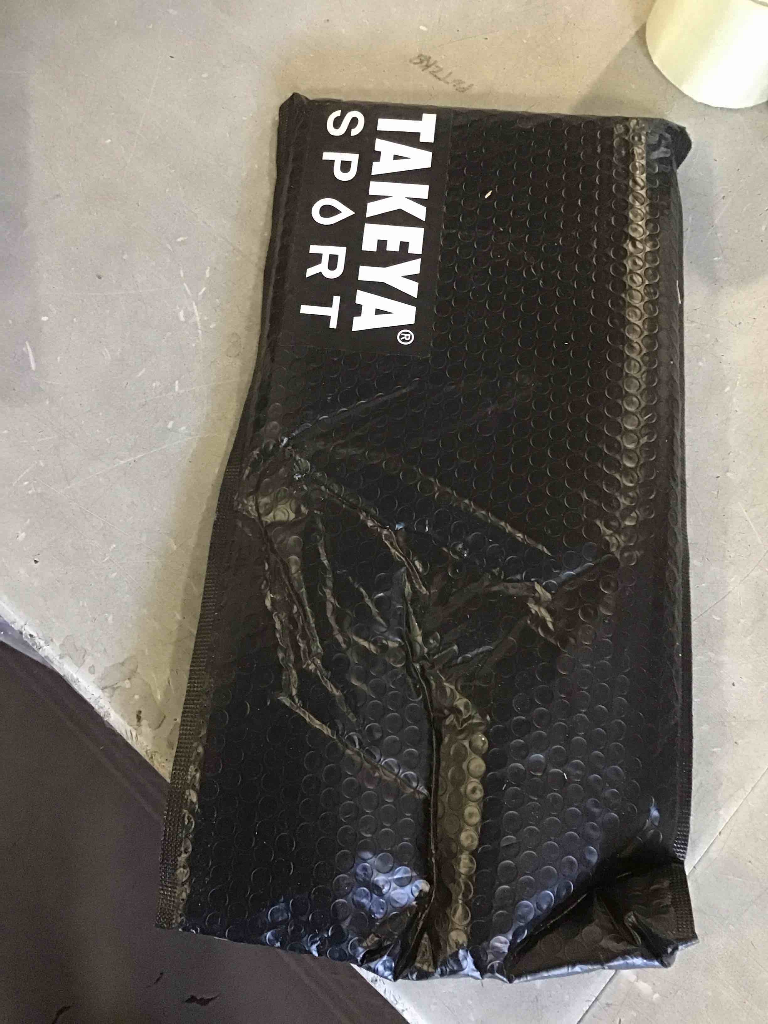 https://s3.amazonaws.com/lotting-images-prod/bidfta/PPE2127018_1737043523160.jpeg