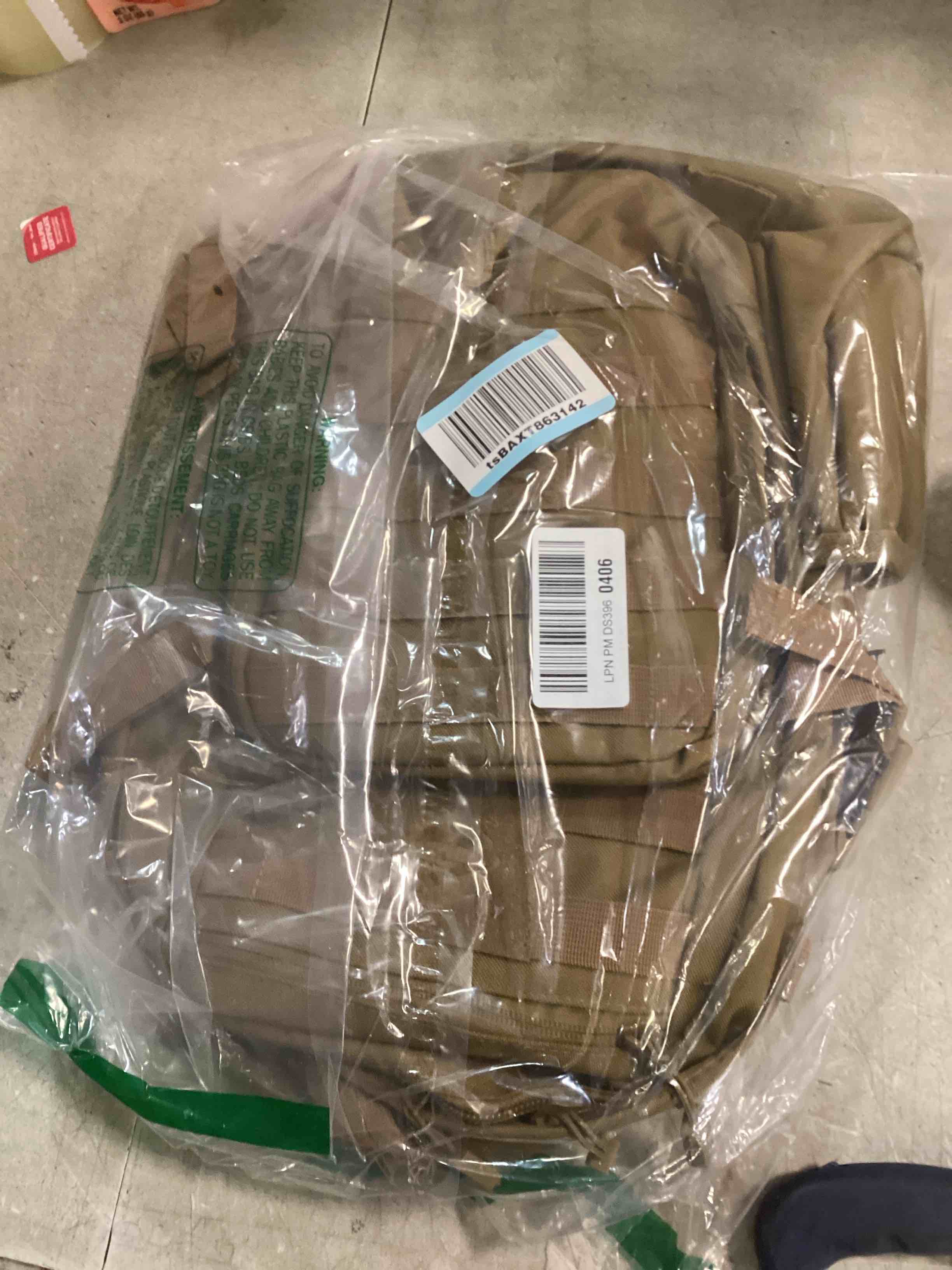 https://s3.amazonaws.com/lotting-images-prod/bidfta/PPE2128112_1741102414524.jpeg