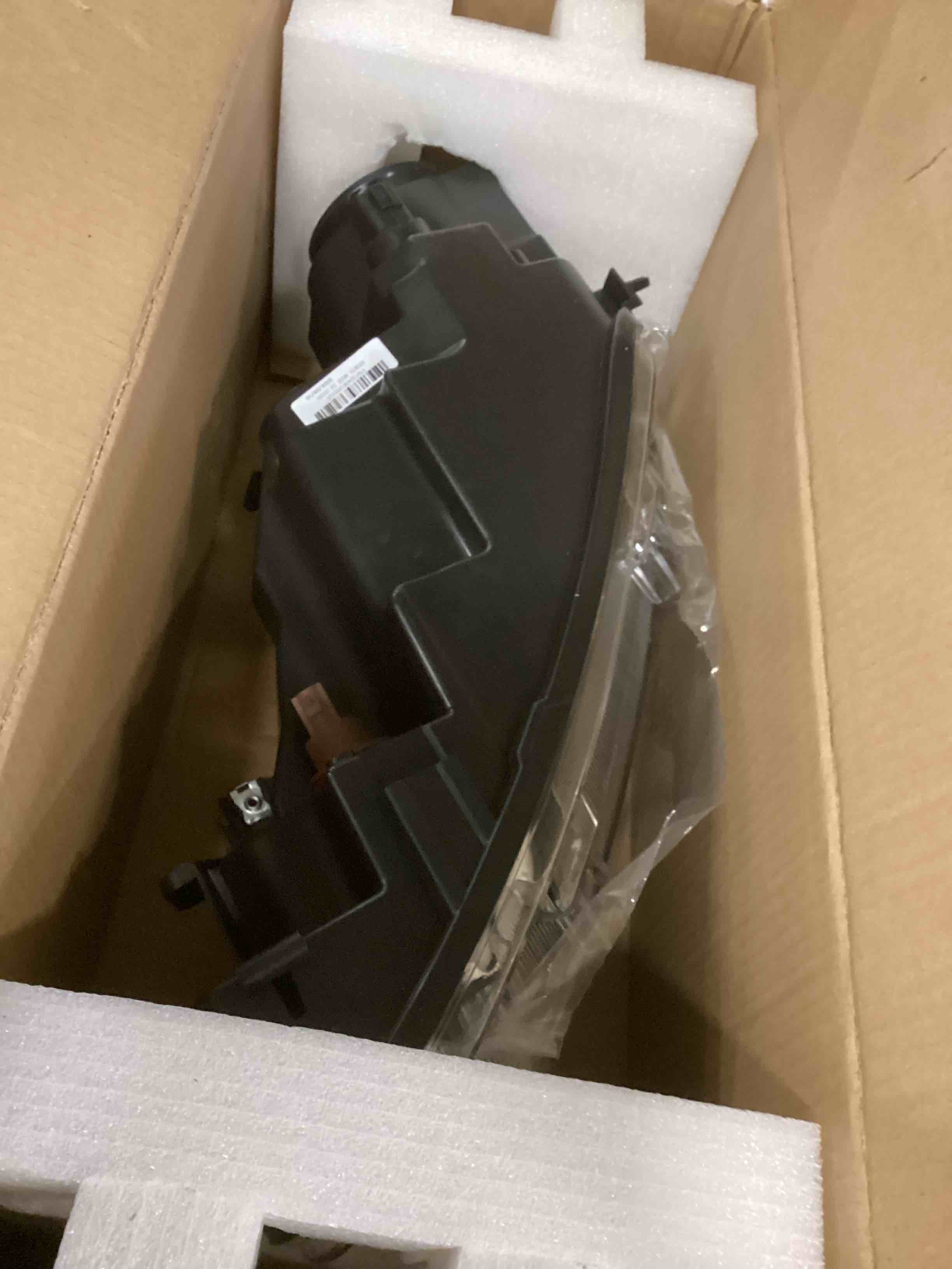 https://s3.amazonaws.com/lotting-images-prod/bidfta/PPE2128475_1741267305964.jpeg