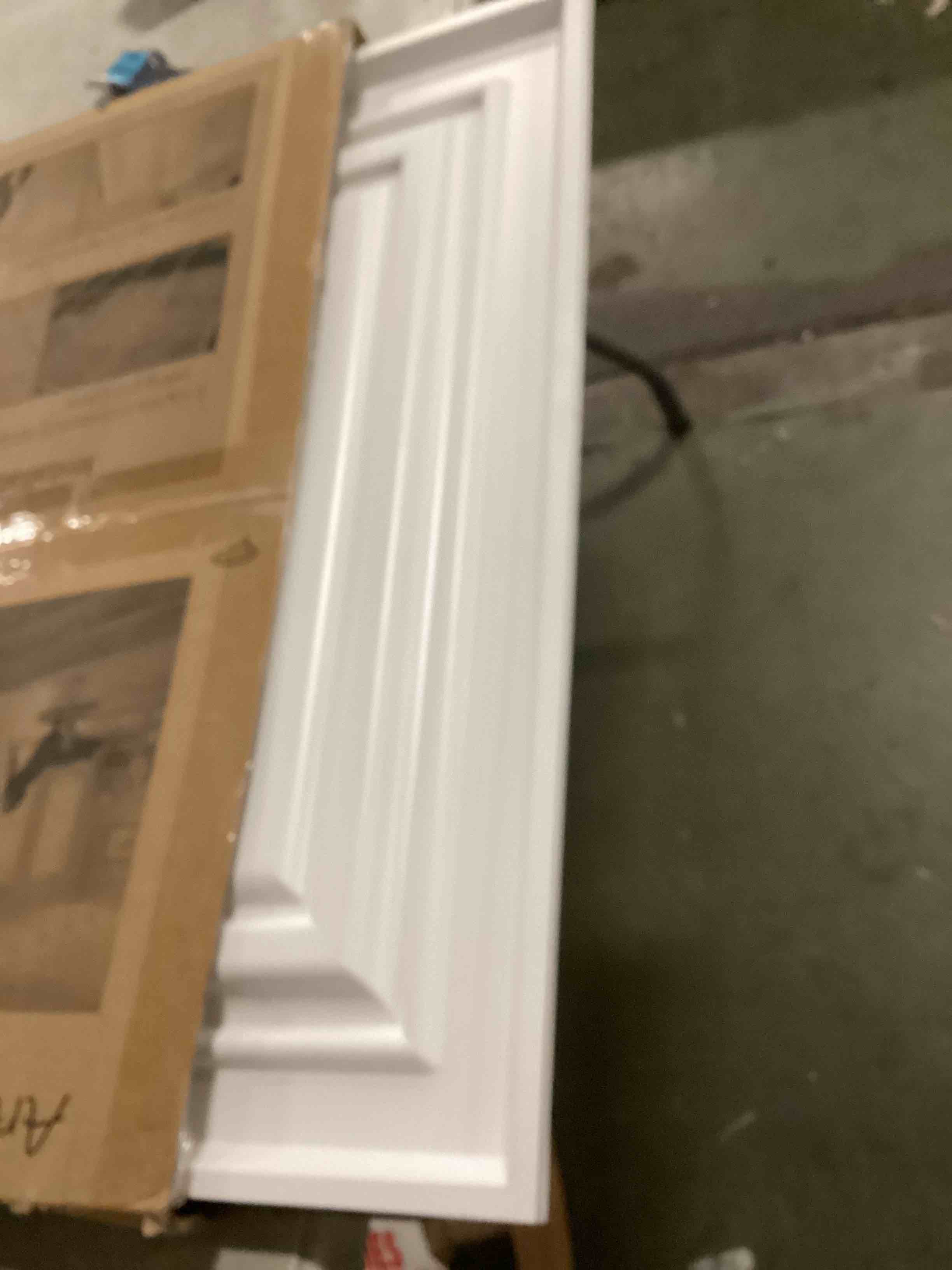 https://s3.amazonaws.com/lotting-images-prod/bidfta/PPE2128492_1741268735728.jpeg