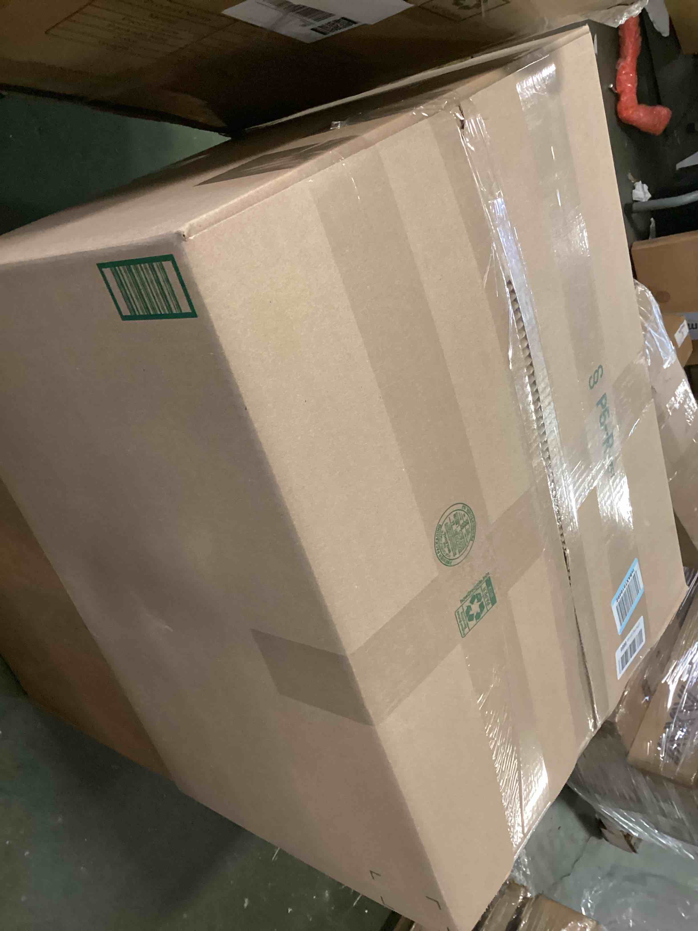 https://s3.amazonaws.com/lotting-images-prod/bidfta/PPE2128580_1741280173064.jpeg