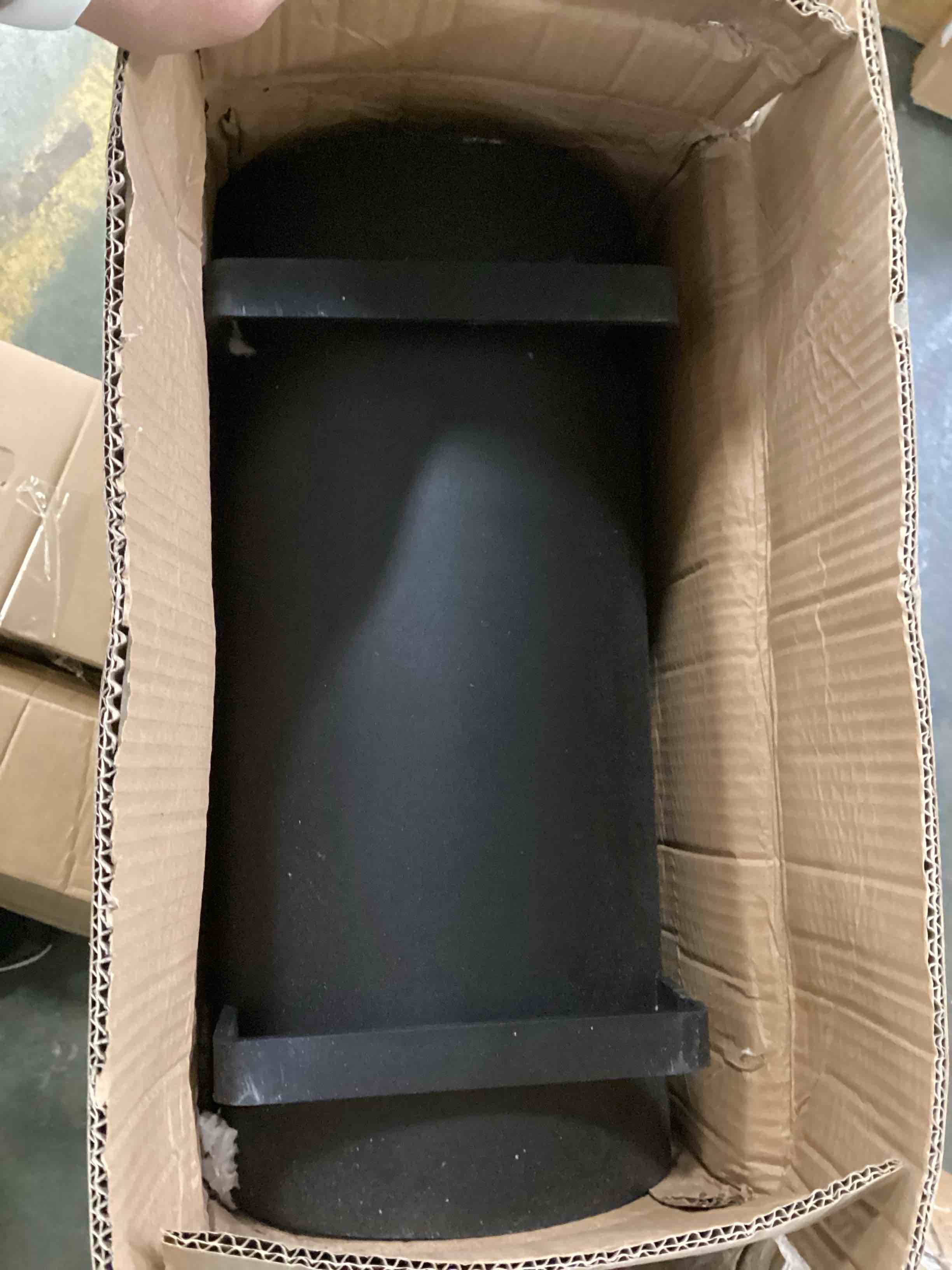 https://s3.amazonaws.com/lotting-images-prod/bidfta/PPE2128765_1741614056780.jpeg