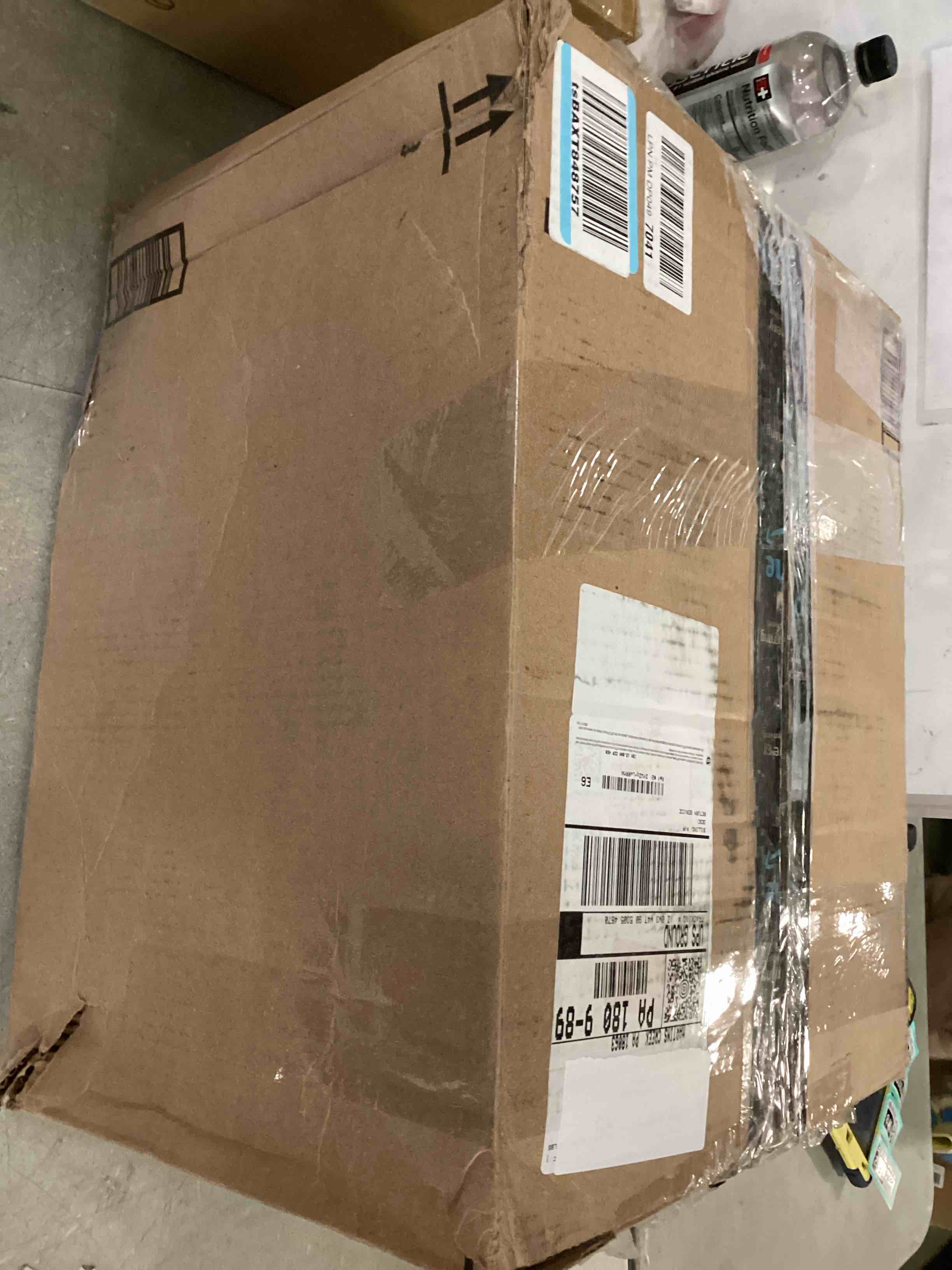https://s3.amazonaws.com/lotting-images-prod/bidfta/PPE2128793_1741619176878.jpeg
