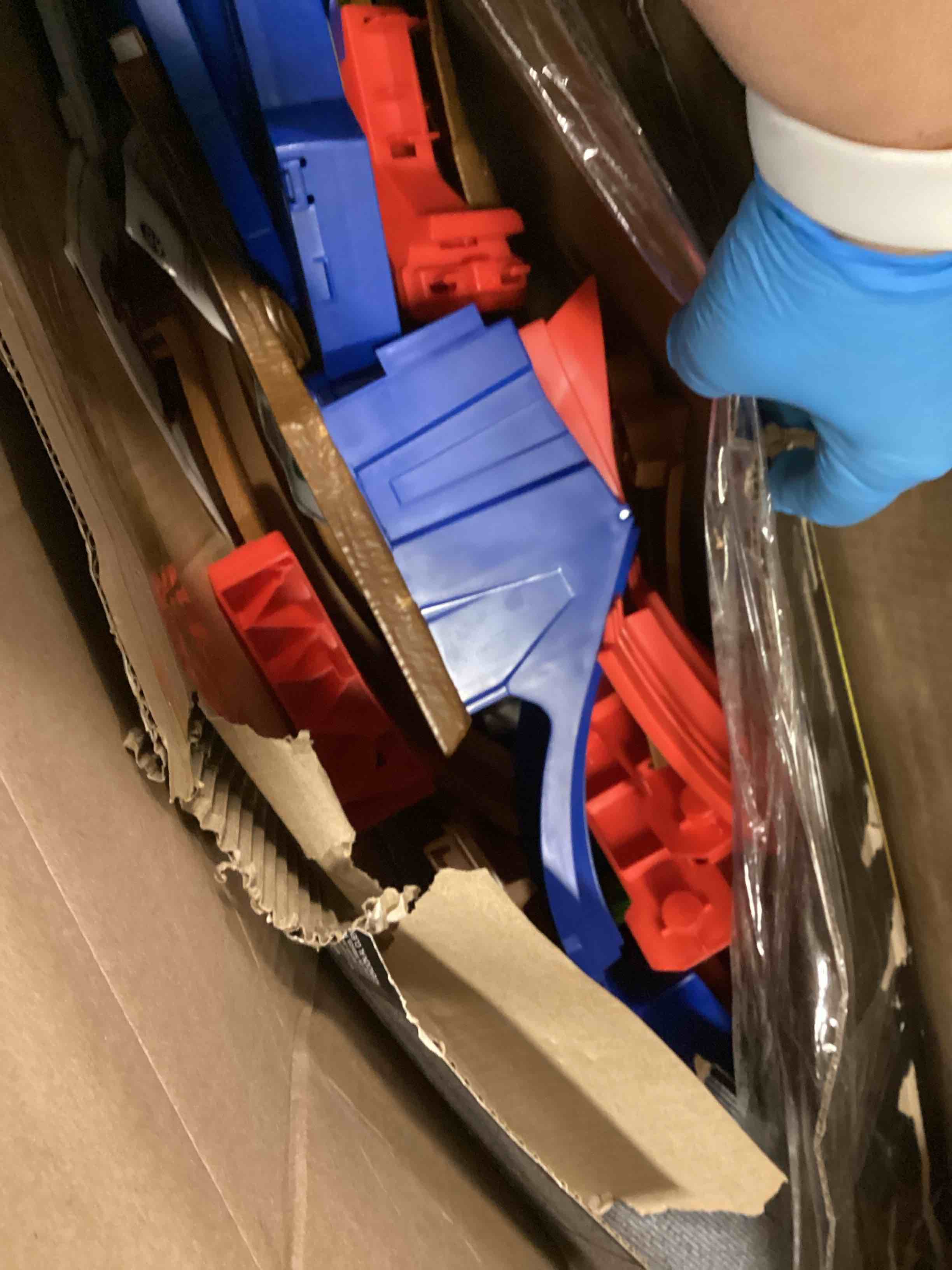 https://s3.amazonaws.com/lotting-images-prod/bidfta/PPE2129166_1741785049575.jpeg
