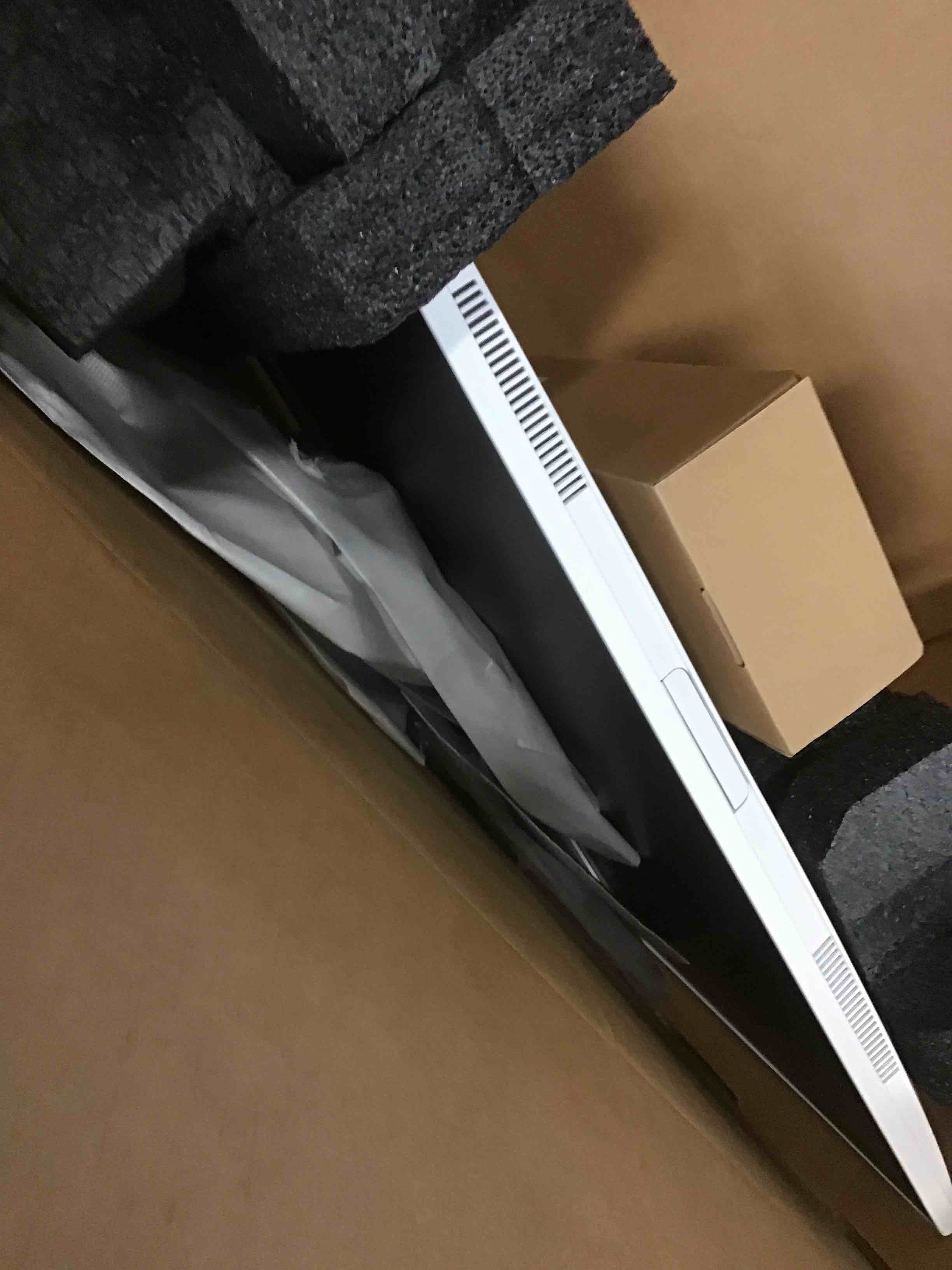 https://s3.amazonaws.com/lotting-images-prod/bidfta/PPE2129888_1742223717082.jpeg