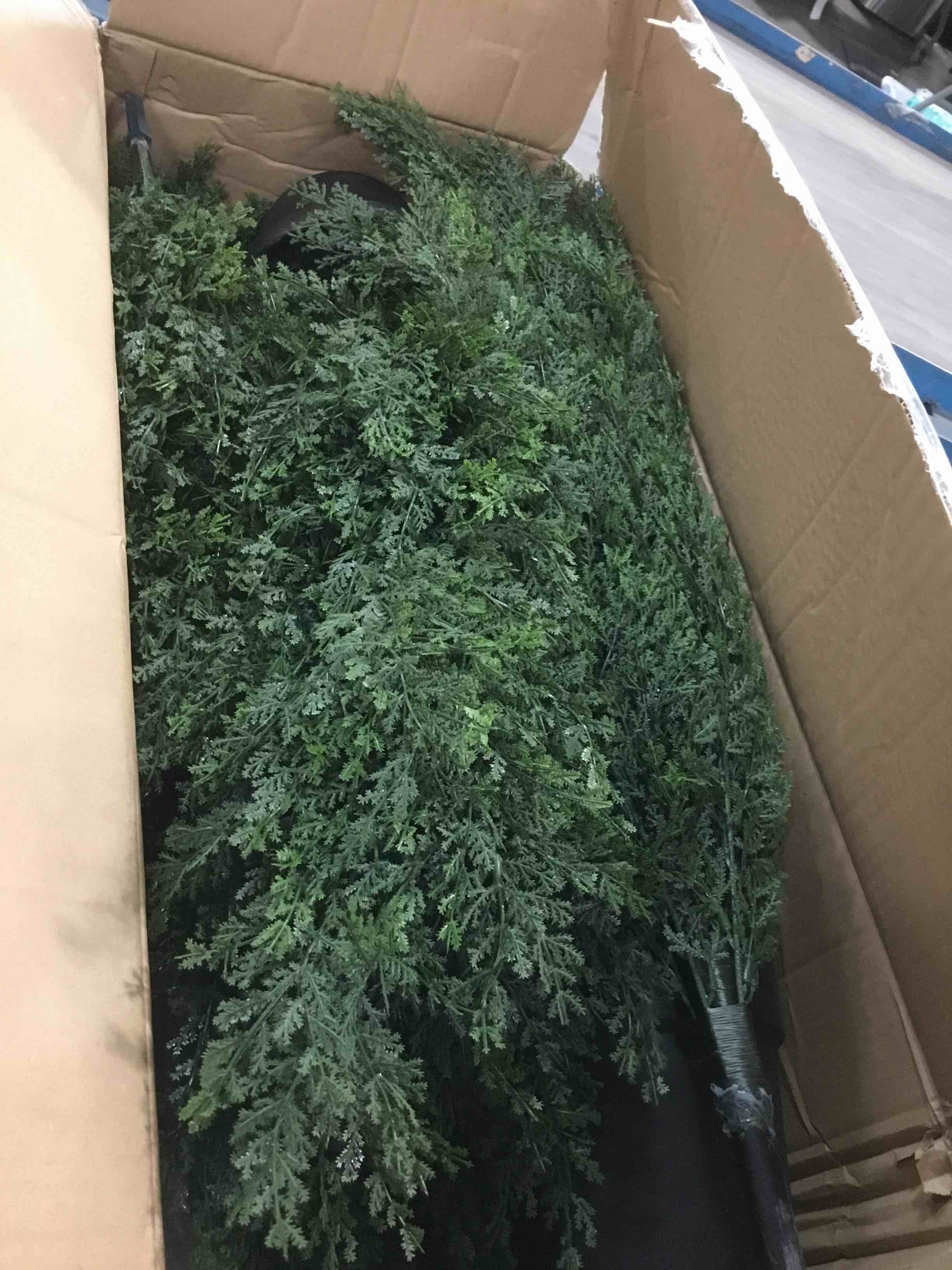 https://s3.amazonaws.com/lotting-images-prod/bidfta/PPE2130057_1742301611348.jpeg