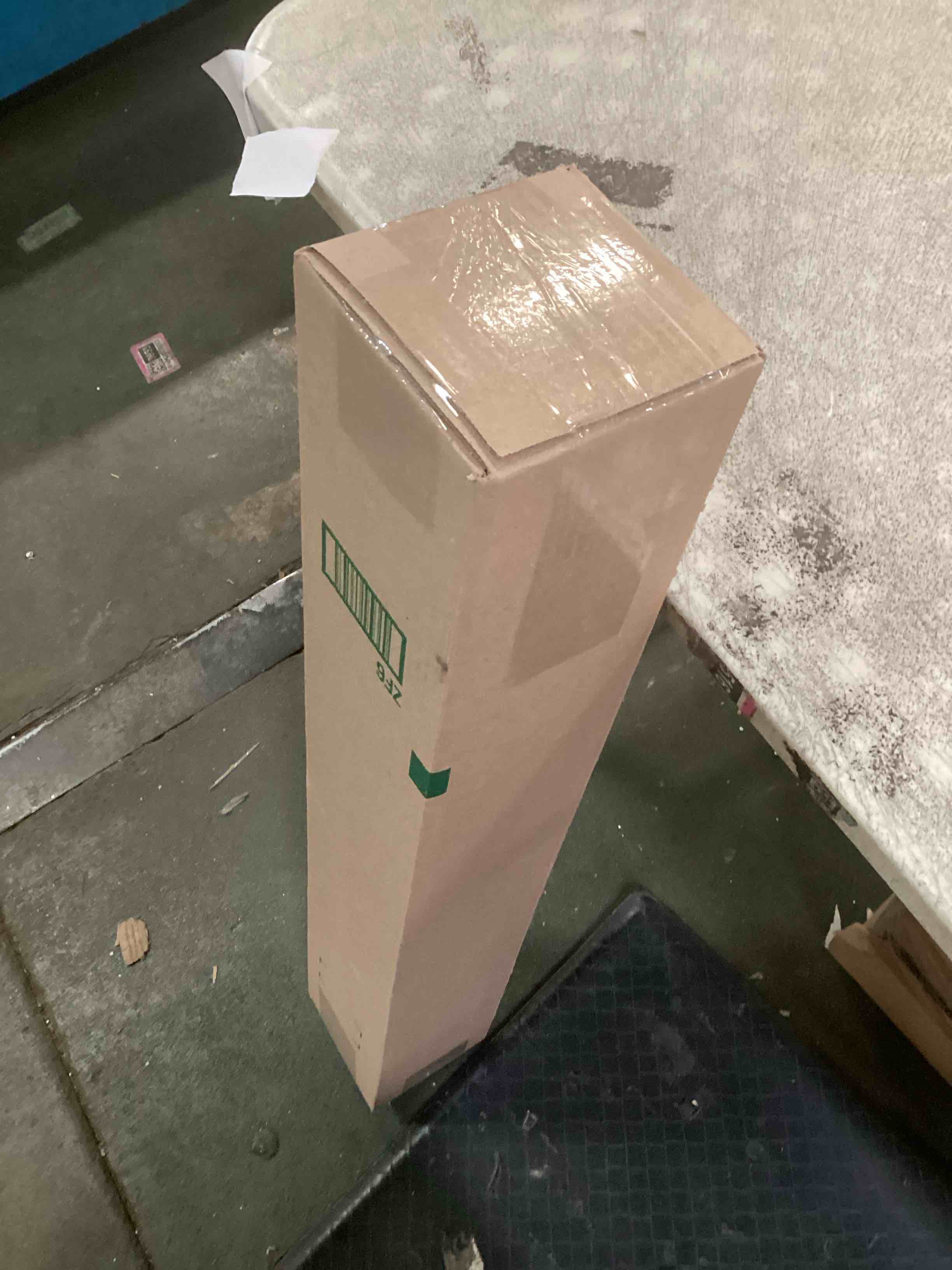 https://s3.amazonaws.com/lotting-images-prod/bidfta/PPE2130103_1742305351324.jpeg