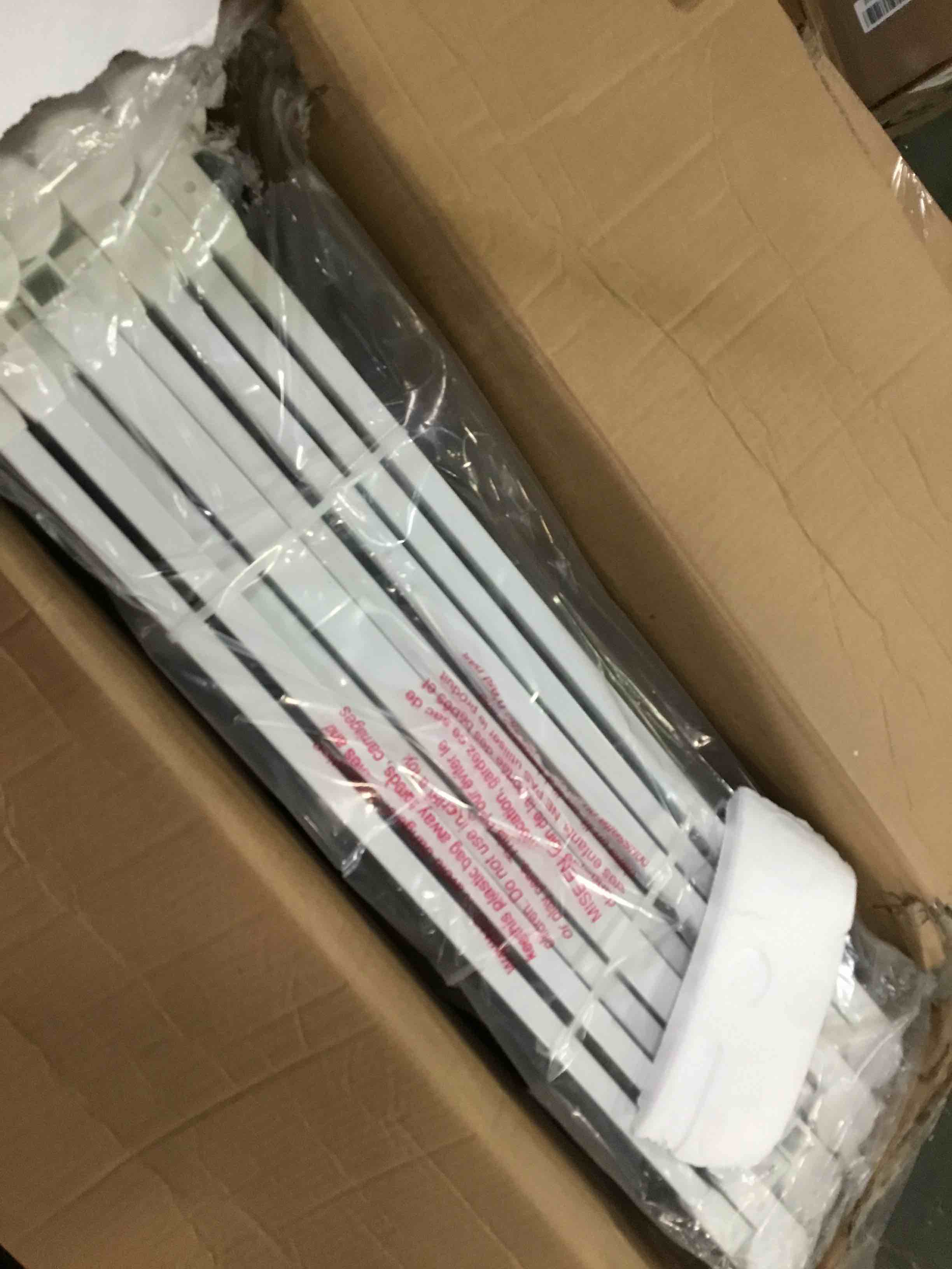 https://s3.amazonaws.com/lotting-images-prod/bidfta/PPE2130391_1742399438250.jpeg