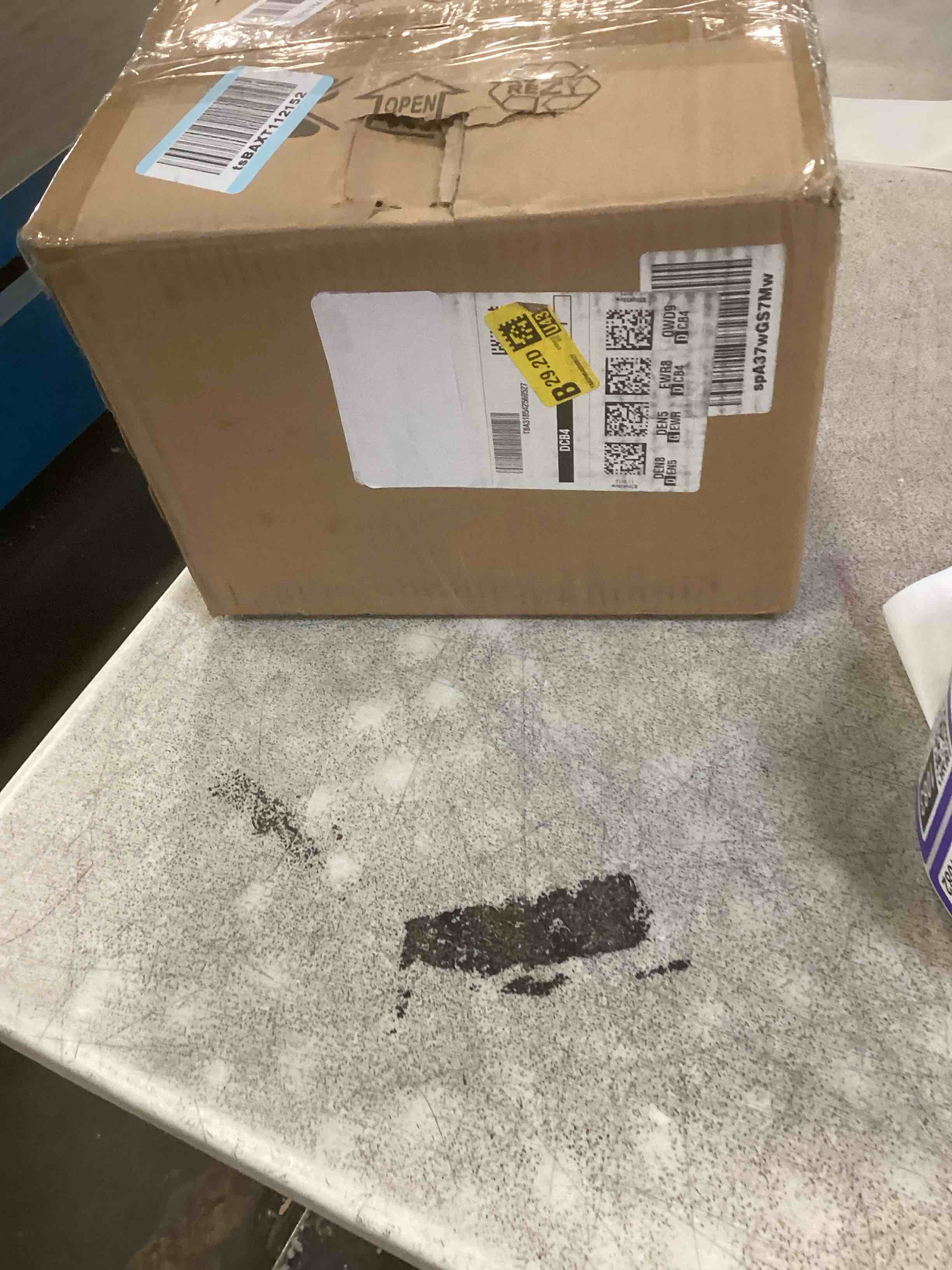 https://s3.amazonaws.com/lotting-images-prod/bidfta/PPE2131079_1741285987739.jpeg