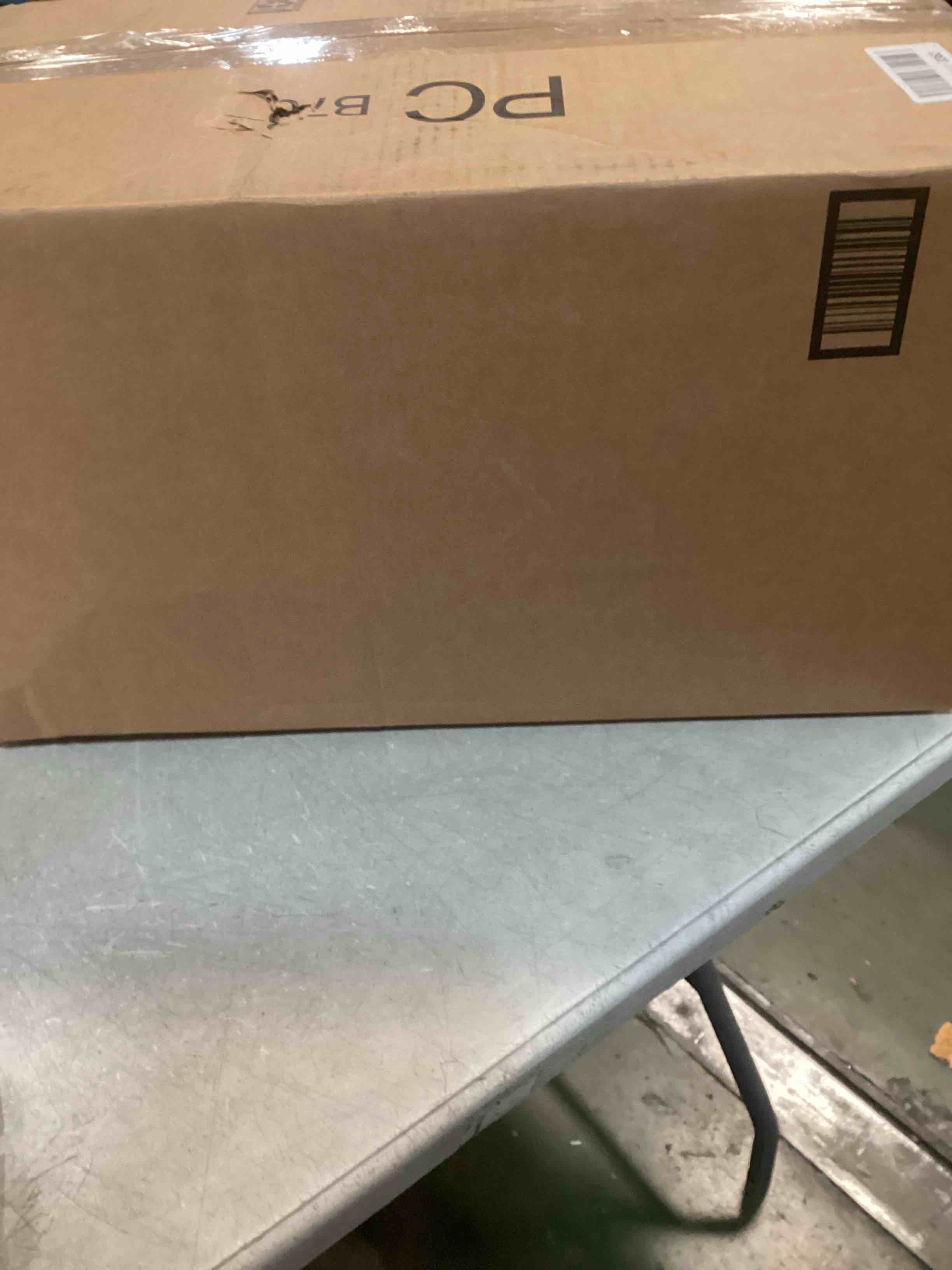 https://s3.amazonaws.com/lotting-images-prod/bidfta/PPE2131720_1741703152252.jpeg