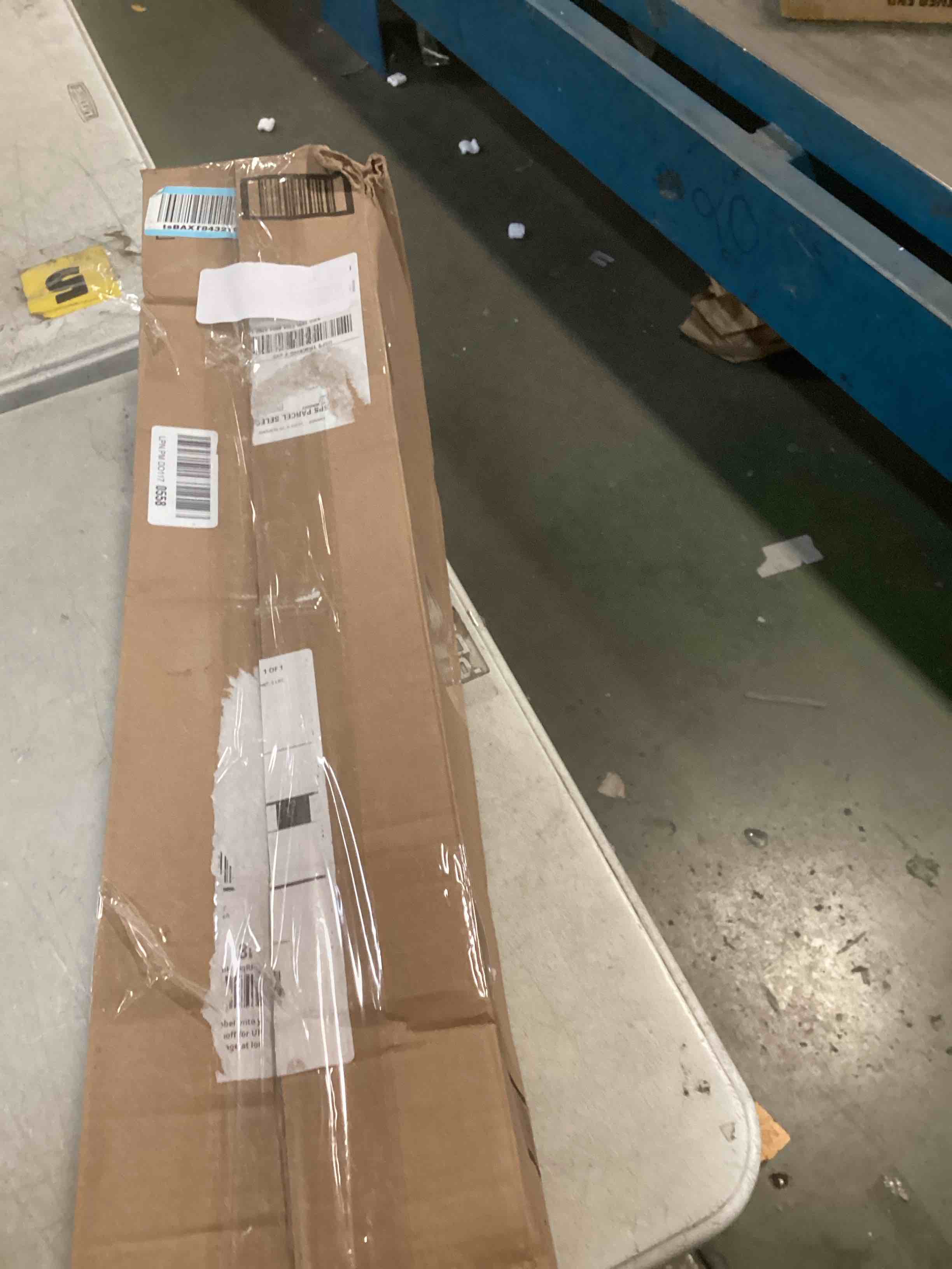 https://s3.amazonaws.com/lotting-images-prod/bidfta/PPE2131750_1741706182008.jpeg