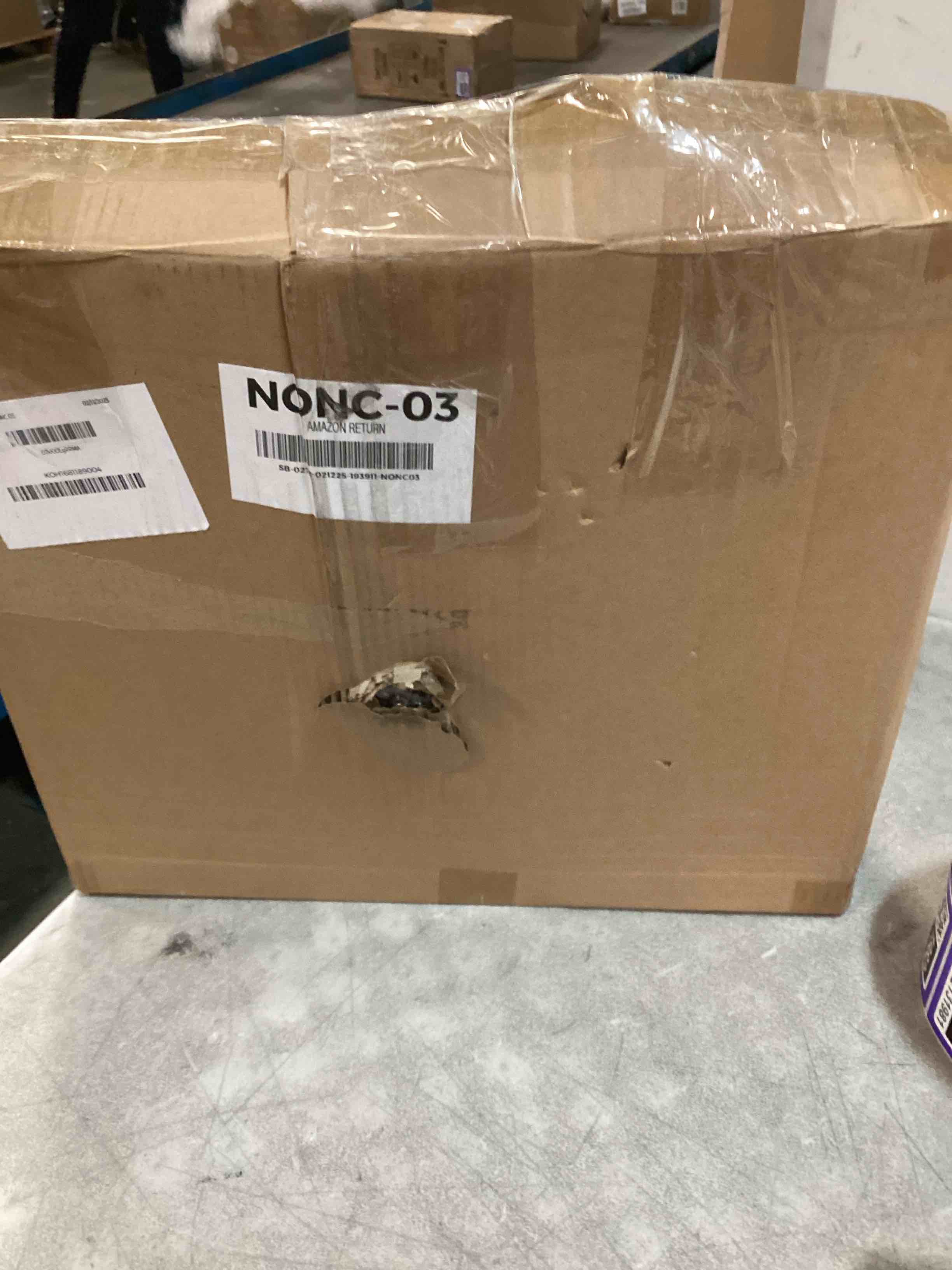 https://s3.amazonaws.com/lotting-images-prod/bidfta/PPE2131979_1741791918662.jpeg